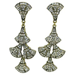 Lange Designer-Ohrstecker im Art-déco-Stil mit goldfarbenen Strasssteinen im Vintage-Look
