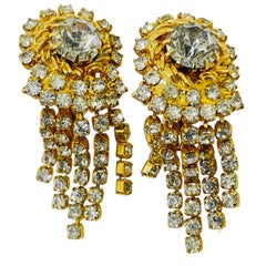 Orecchini a clip vintage con strass di design in tonalità oro