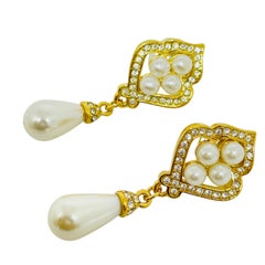 Vintage gold tone rhinestones faux learls 80’s drop earrings