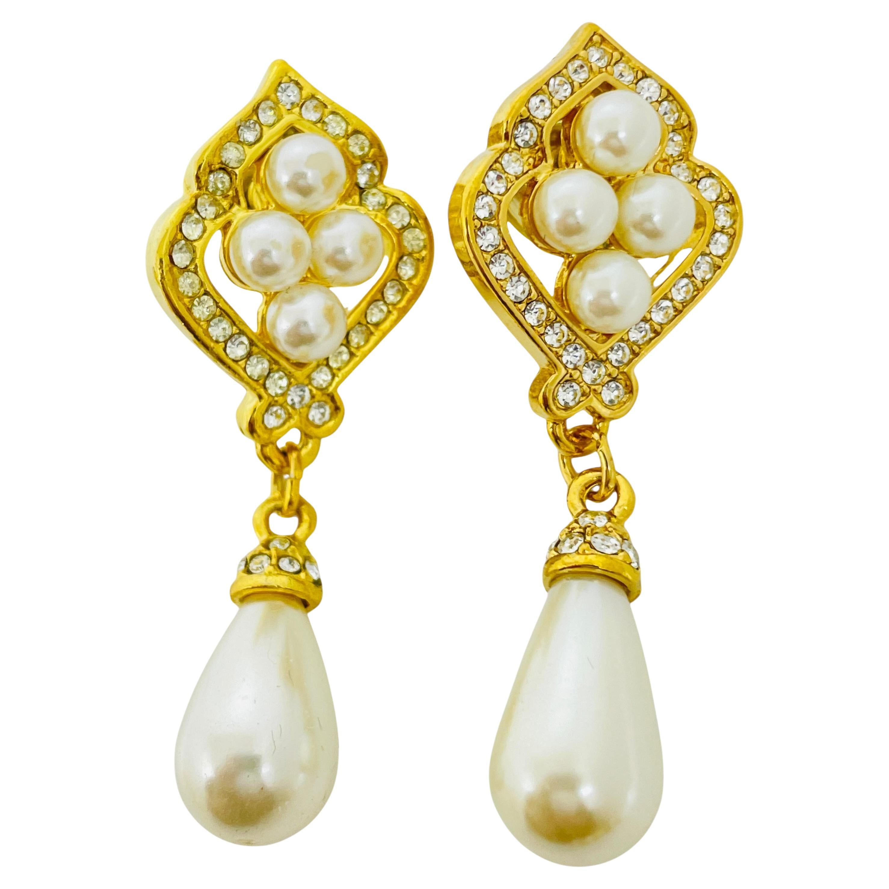 Vintage gold tone rhinestones faux learls 80’s drop earrings