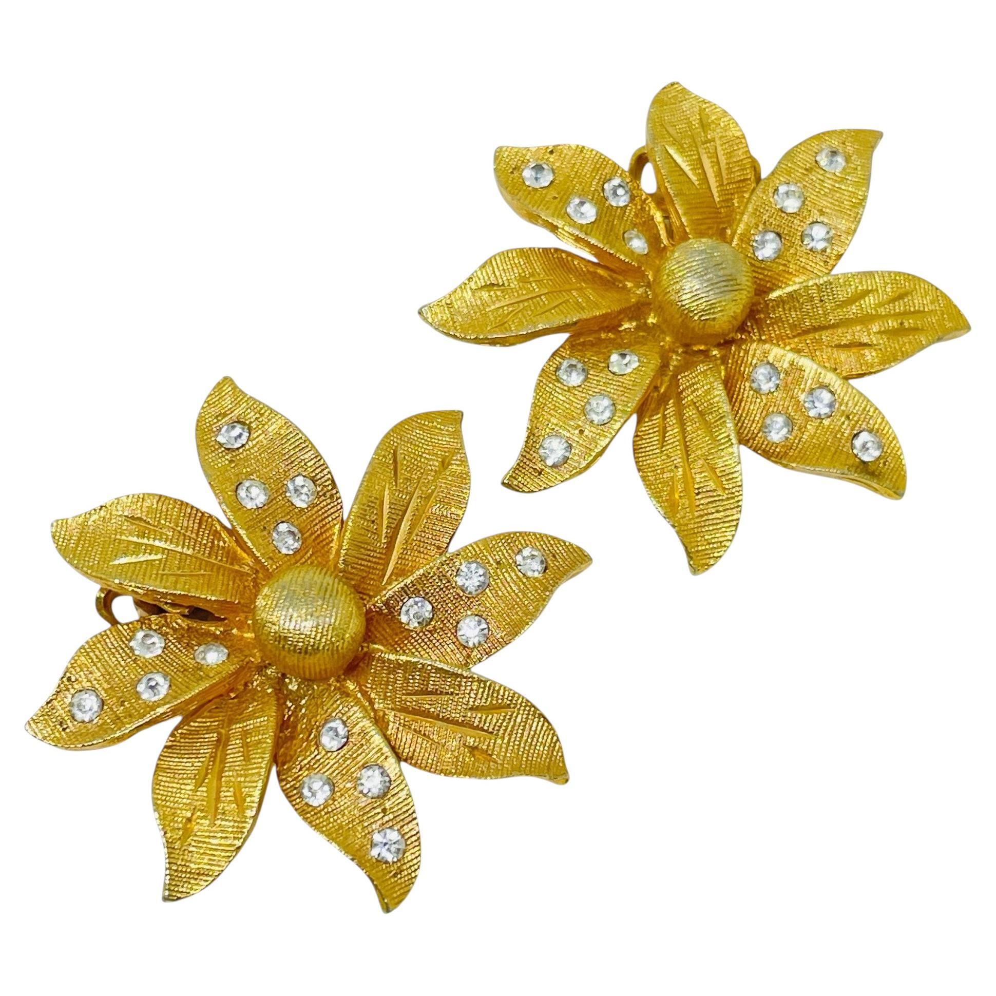 Vintage gold tone rhinestones flower designer clip on earrings