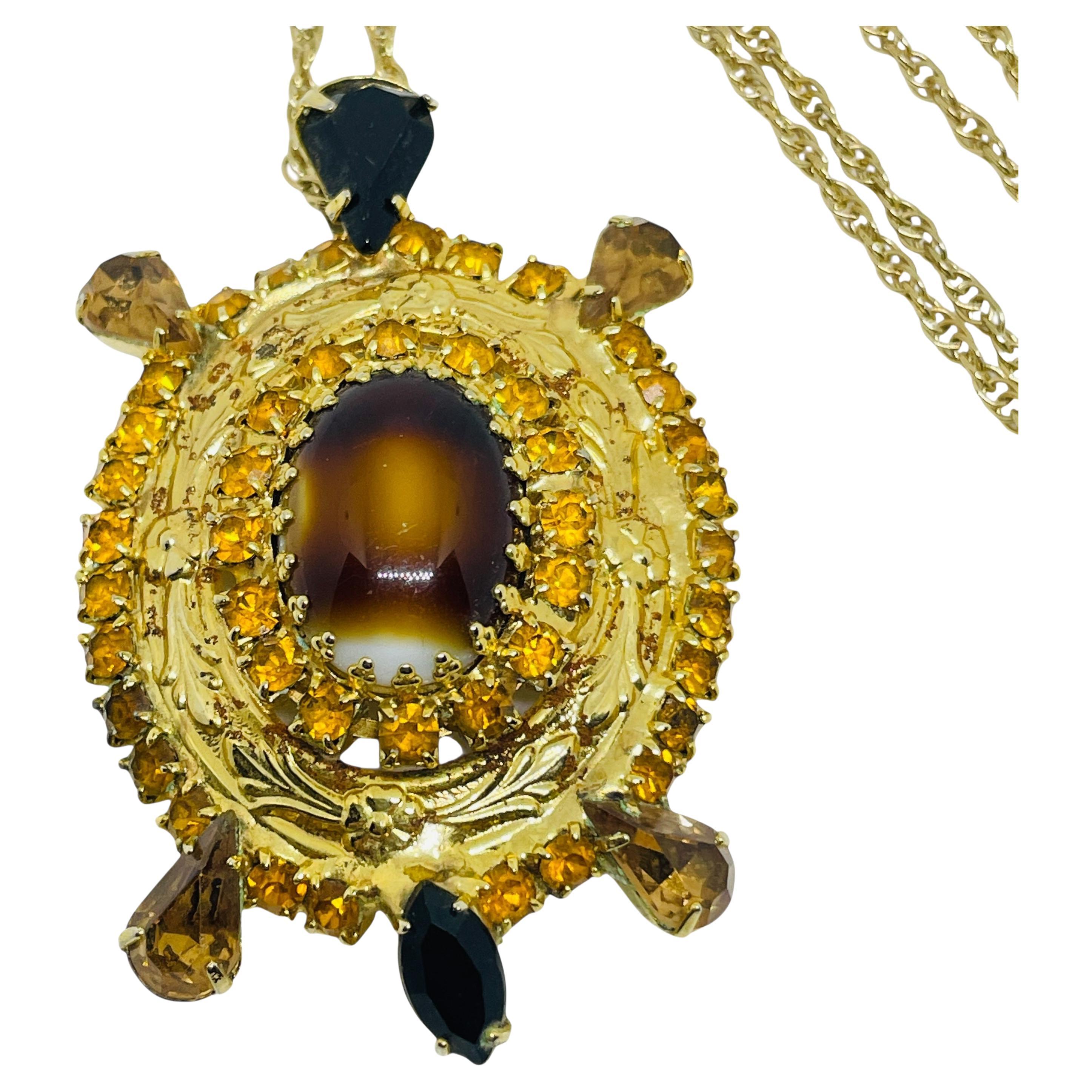 Vintage gold tone rhinestones glass turtle pendant necklace For Sale
