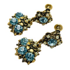 Vintage gold tone rhinestones pearls dangle designer screw back earrings