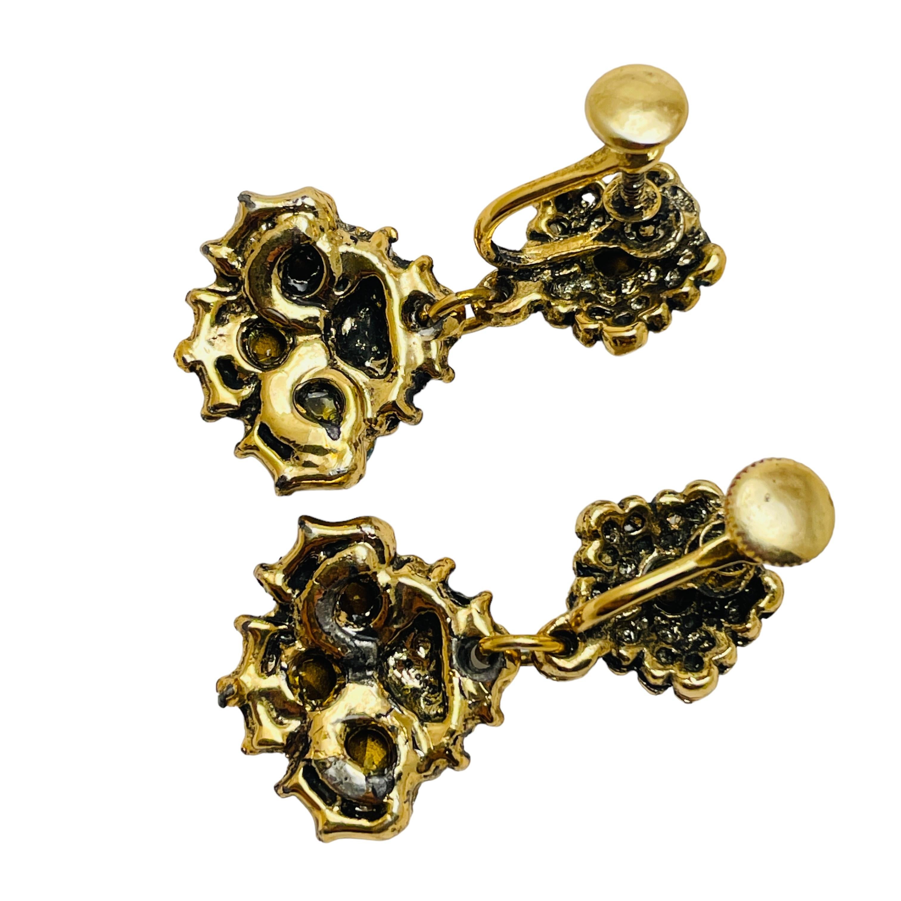 Pendientes vintage dorados con perlas de strass de diseño con cierre de rosca en Bueno estado para la venta en Palos Hills, IL