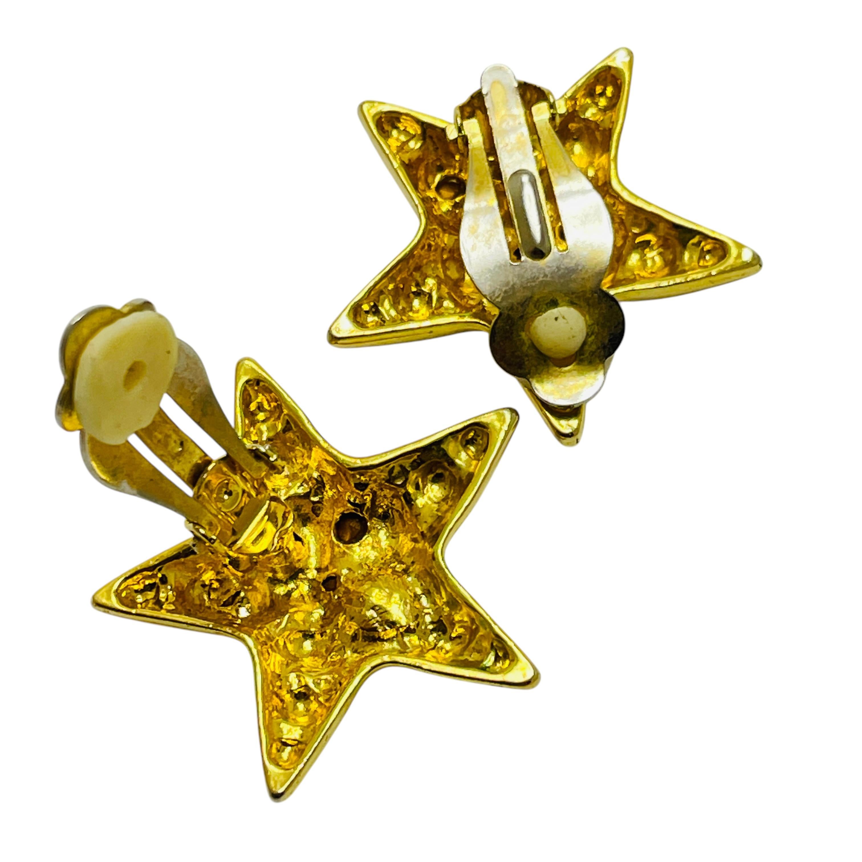 Women's Vintage gold tone rhinestones star designer runway clip on earrings For Sale