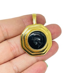 Vintage gold tone Roman glass onyx intaglio designer enhancer pendant