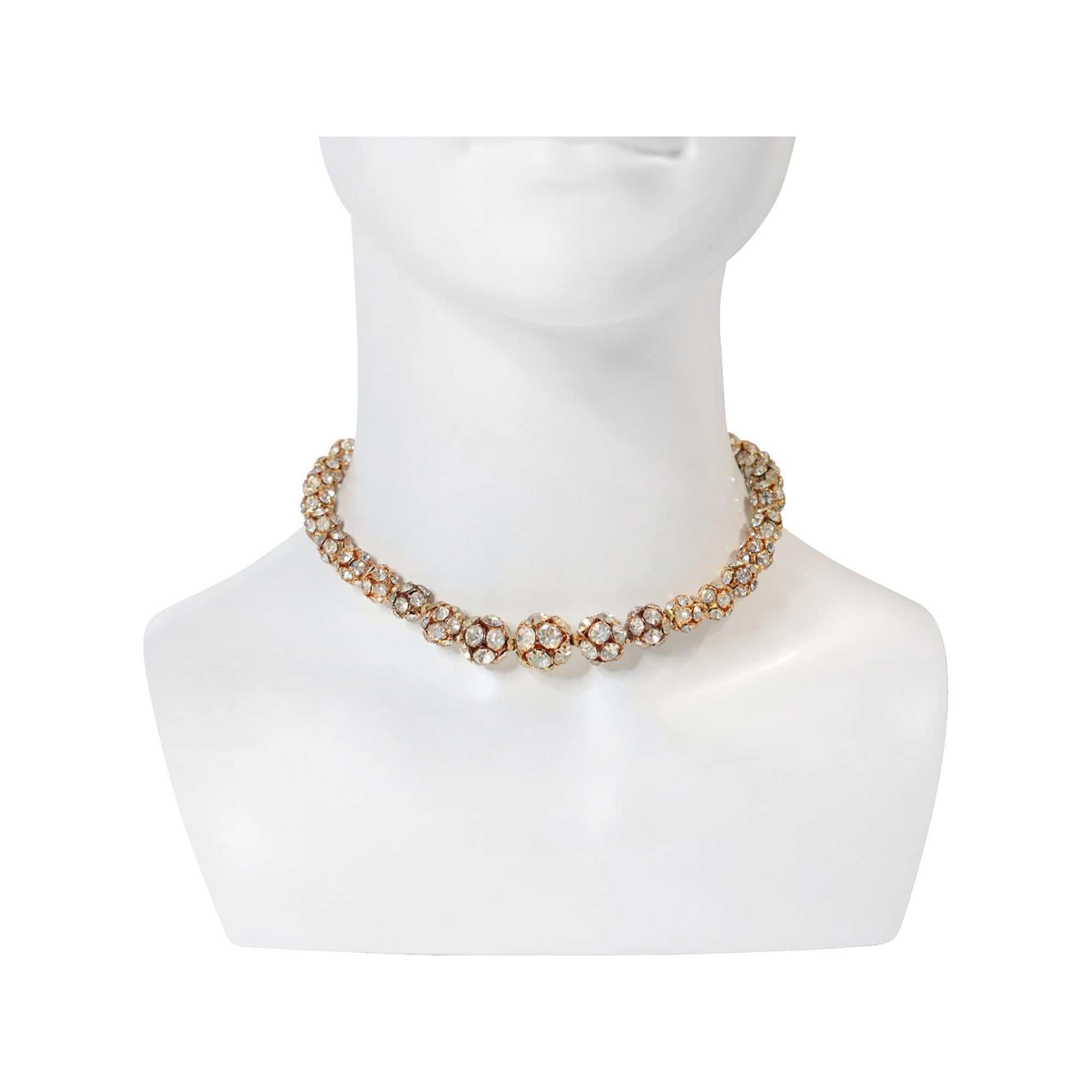 Vintage Gold Tone Rondelles Choker Halskette CIRCA 1940s im Zustand „Gut“ im Angebot in New York, NY