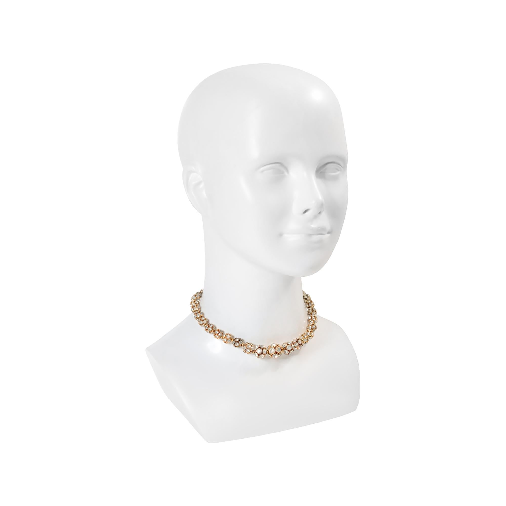 Vintage Gold Tone Rondelles Choker Halskette CIRCA 1940s im Angebot 3