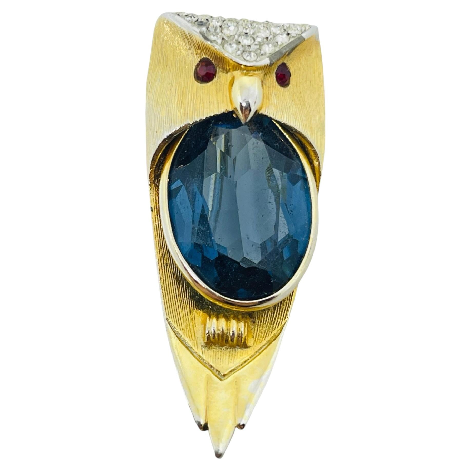 Vintage gold tone sapphire glass rhinestones owl figural designer brooch