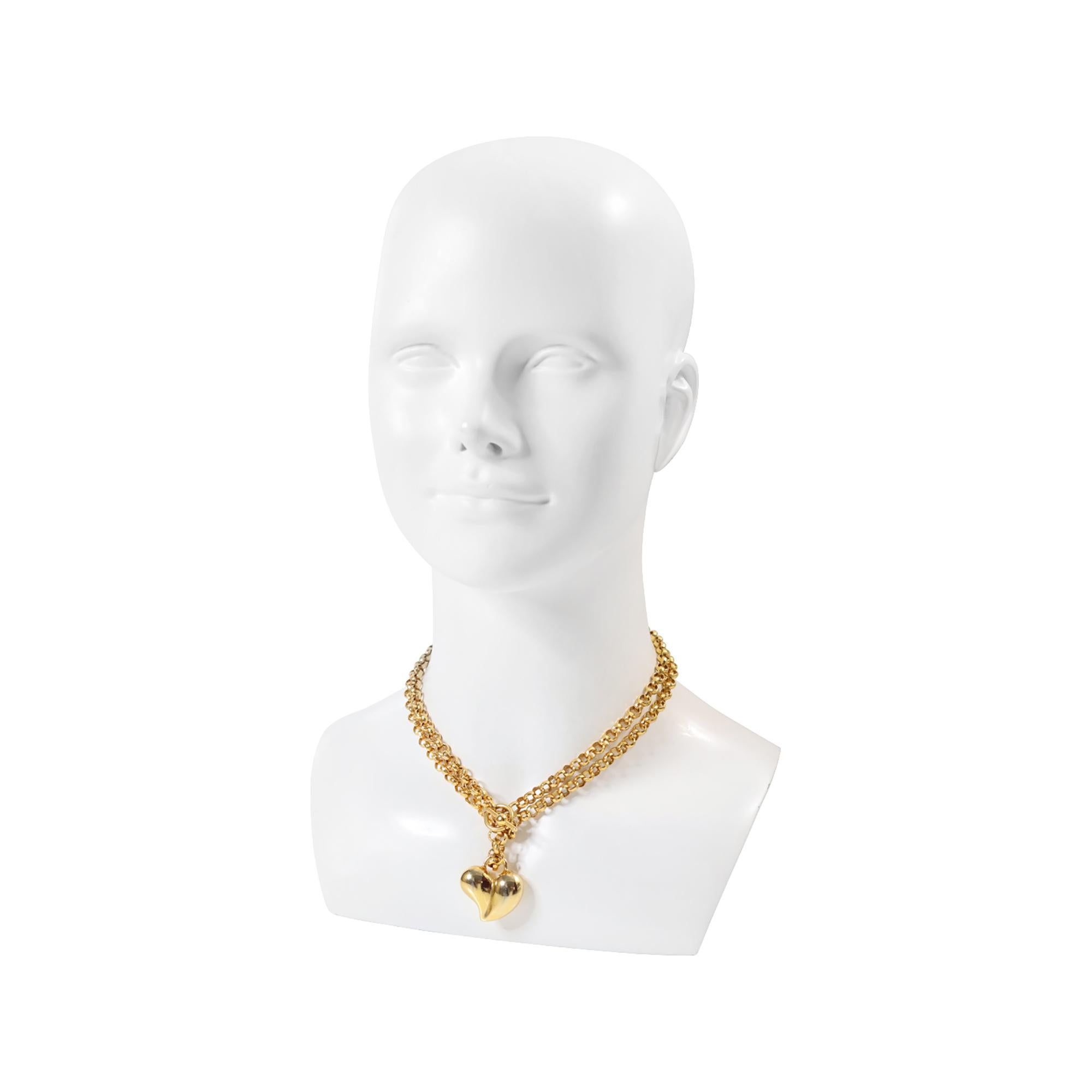 Vintage Gold Tone Solid Heart on Link Toggle Chain Necklace Circa 1980s For Sale 6