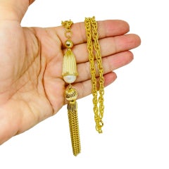 Vintage gold tone tassel faux pearls designer chain necklace