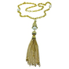 Vintage gold tone tassel faux pearls designer chain necklace