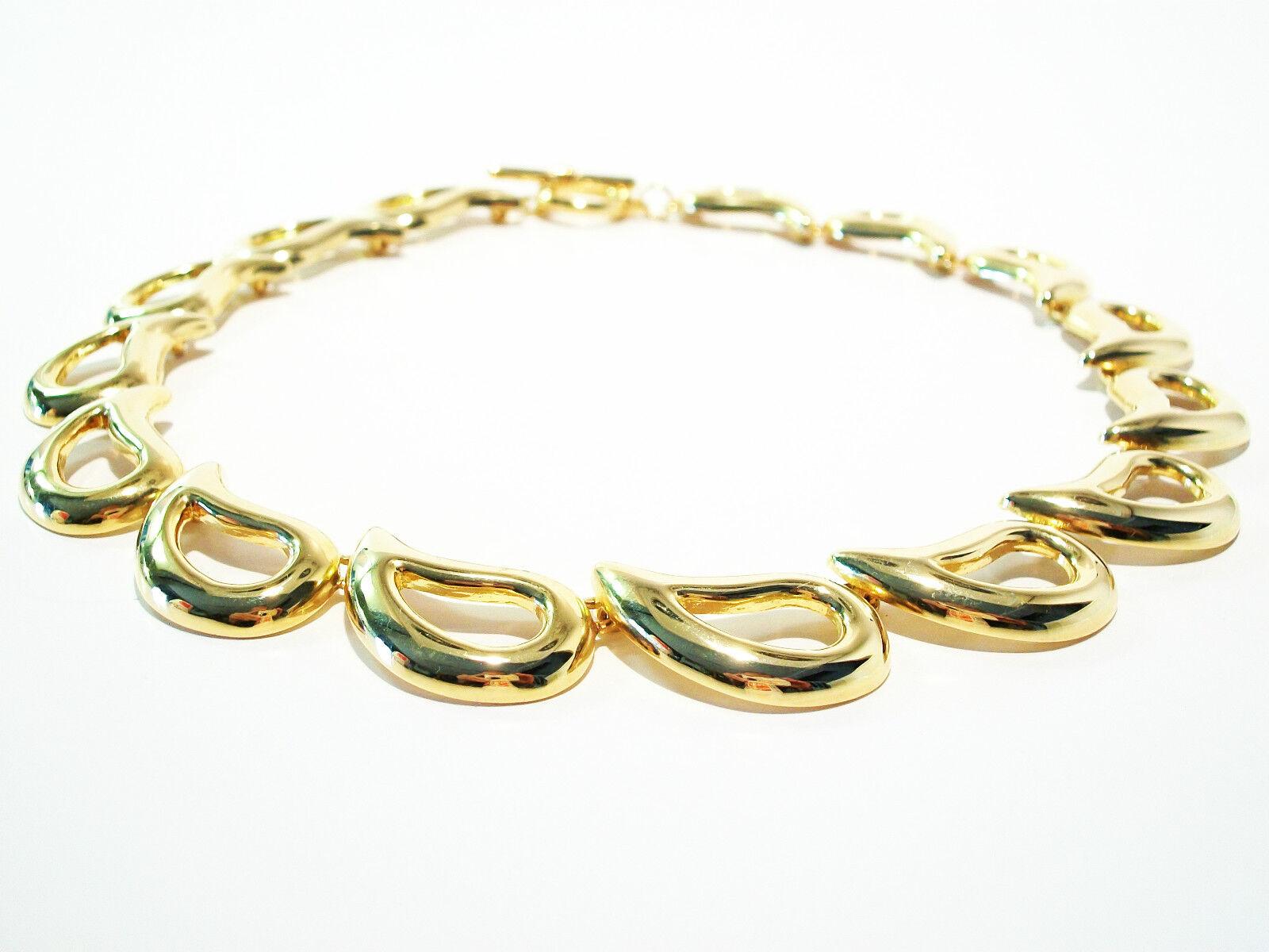 Women's Vintage Gold Tone Teardrop Design Necklace - Toggle Closure - Unsigned - C. 1980 For Sale