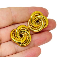 Boucles d'oreilles percées vintage avec nœud torsadé et tonalité or