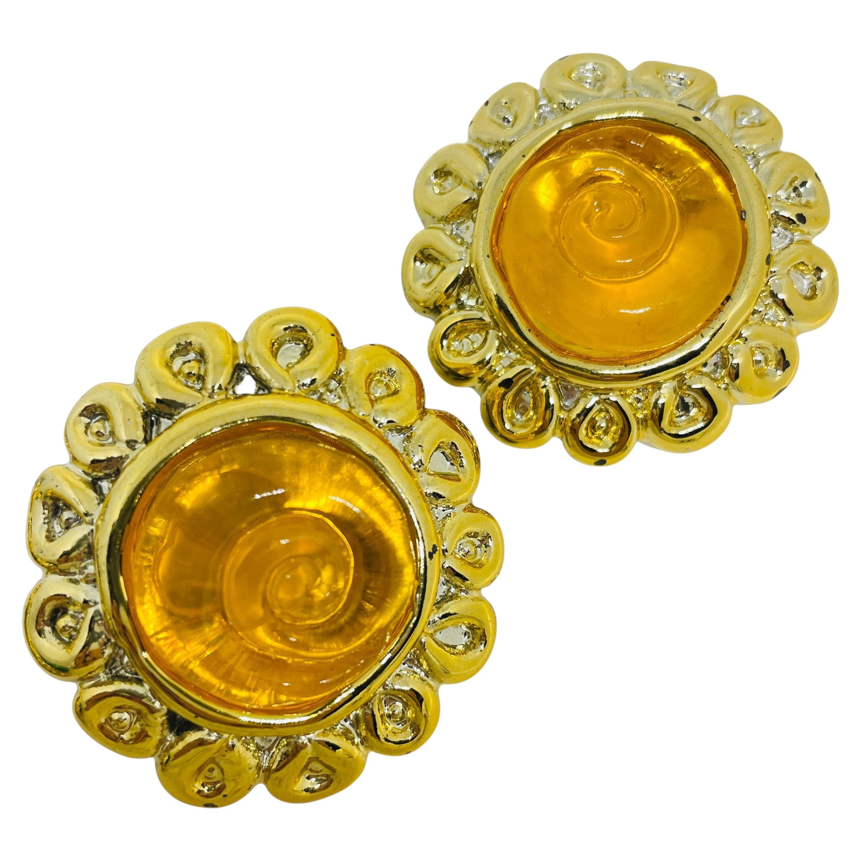 Orecchini a clip vintage anni '80 in resina gialla e tonalità oro