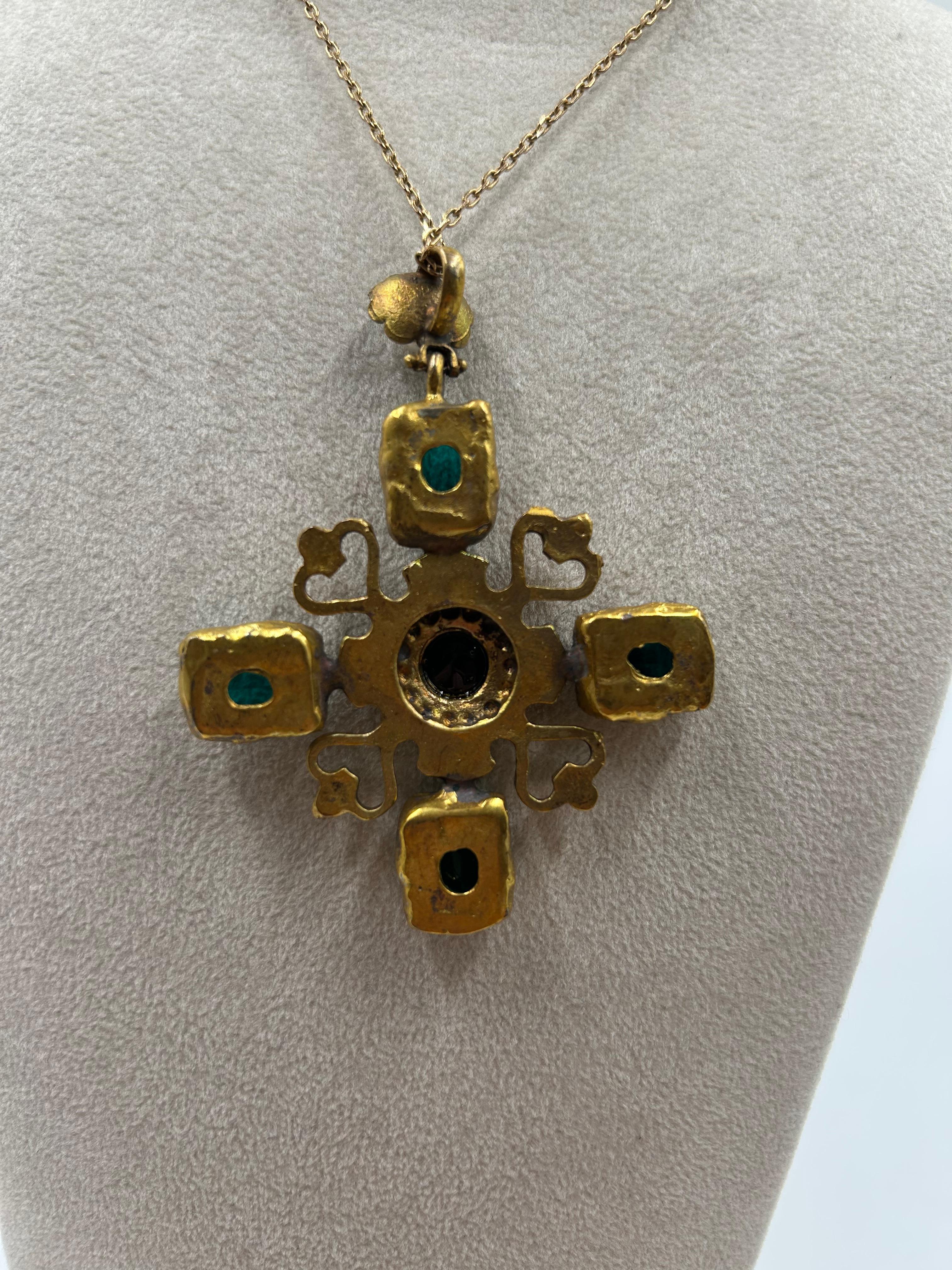 Vintage Gold-Toned Brass Green & Pearl Statement Cross Pendant In Good Condition For Sale In Palm Beach, FL