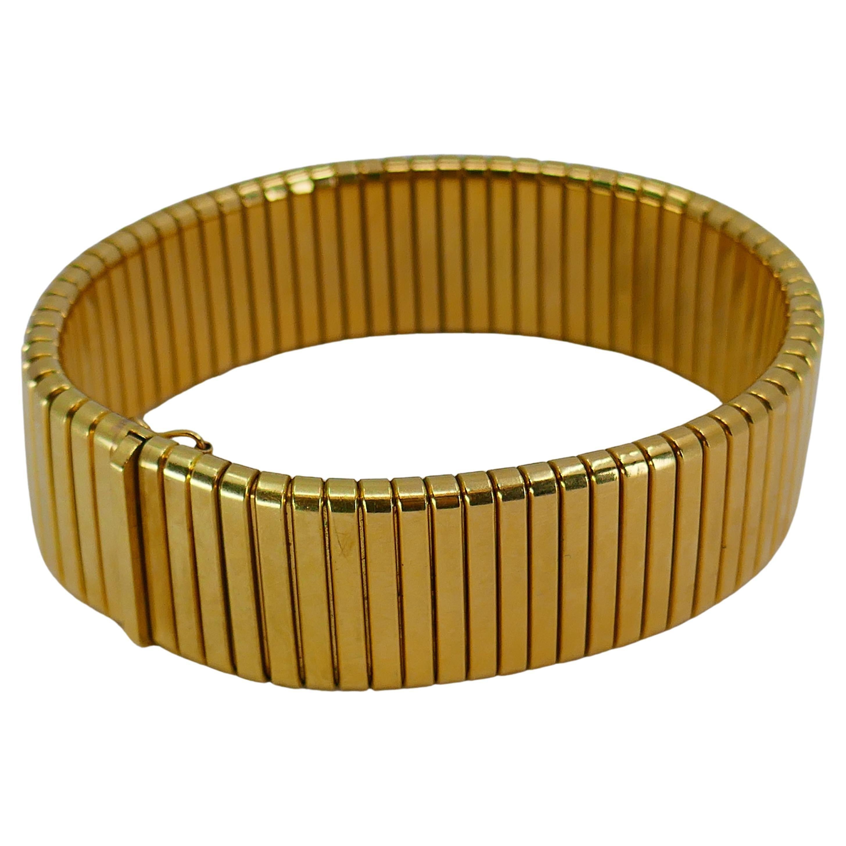 Women's Vintage 18k Gold Tubogas Bracelet  For Sale