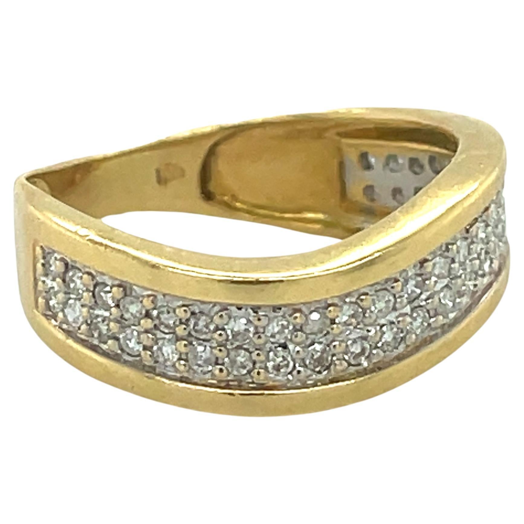 Jewelry Material: Yellow Gold 18k (the gold has been tested by a professional)
Total Carat Weight: 0.25ct (Approx.)
Total Metal Weight: 3.02g
Size: 5.5 US \ EU 50 \ Diameter 15.90mm (inner diameter)

Grading Results:
Stone Type: Diamond
Shape: