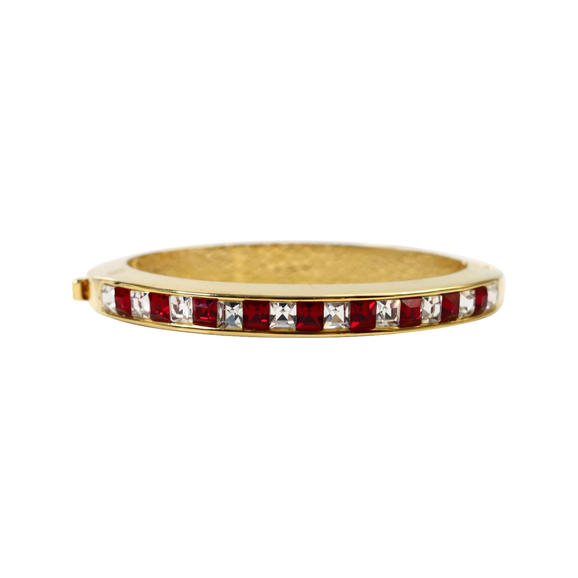 Pulsera vintage de oro con cristal rojo y transparente Circa años 80 Moderno en venta