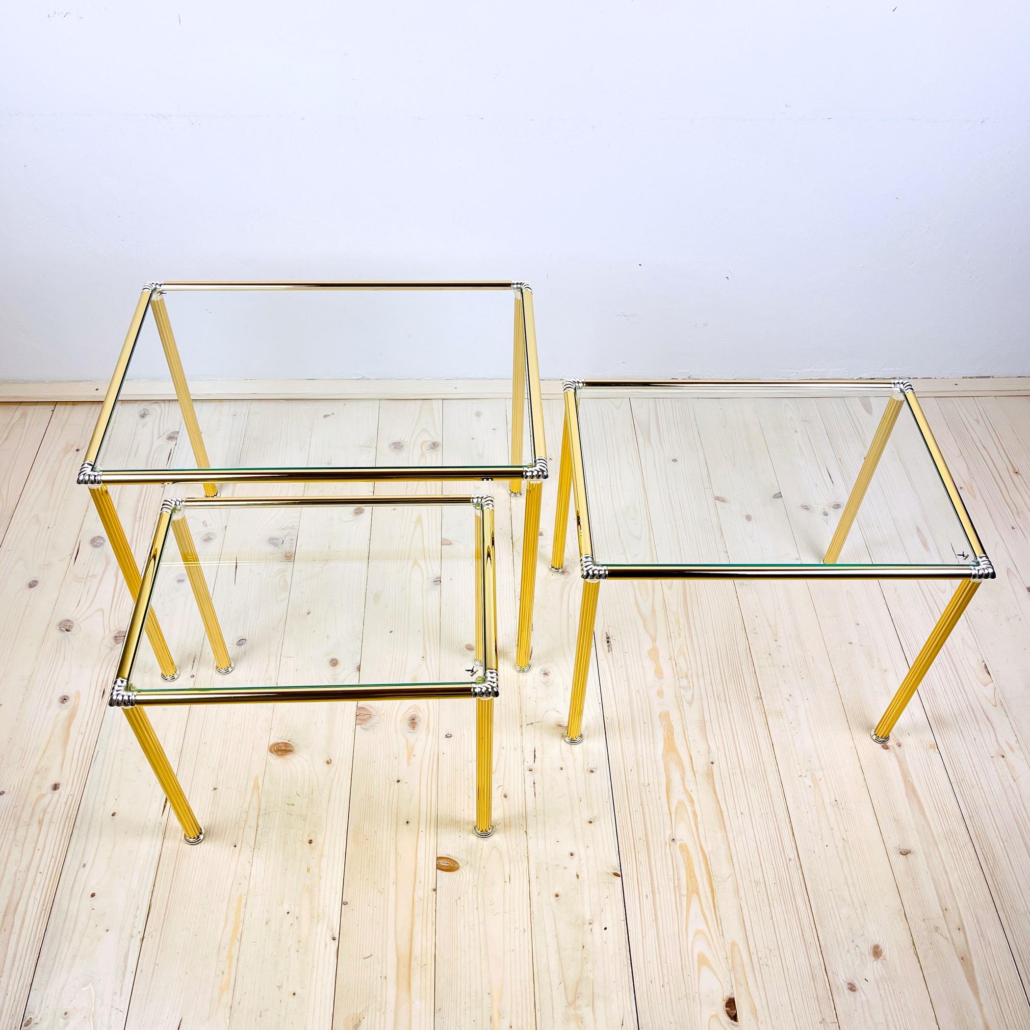 Vintage golden coffee table Italy 1970s Set of 3 For Sale 2