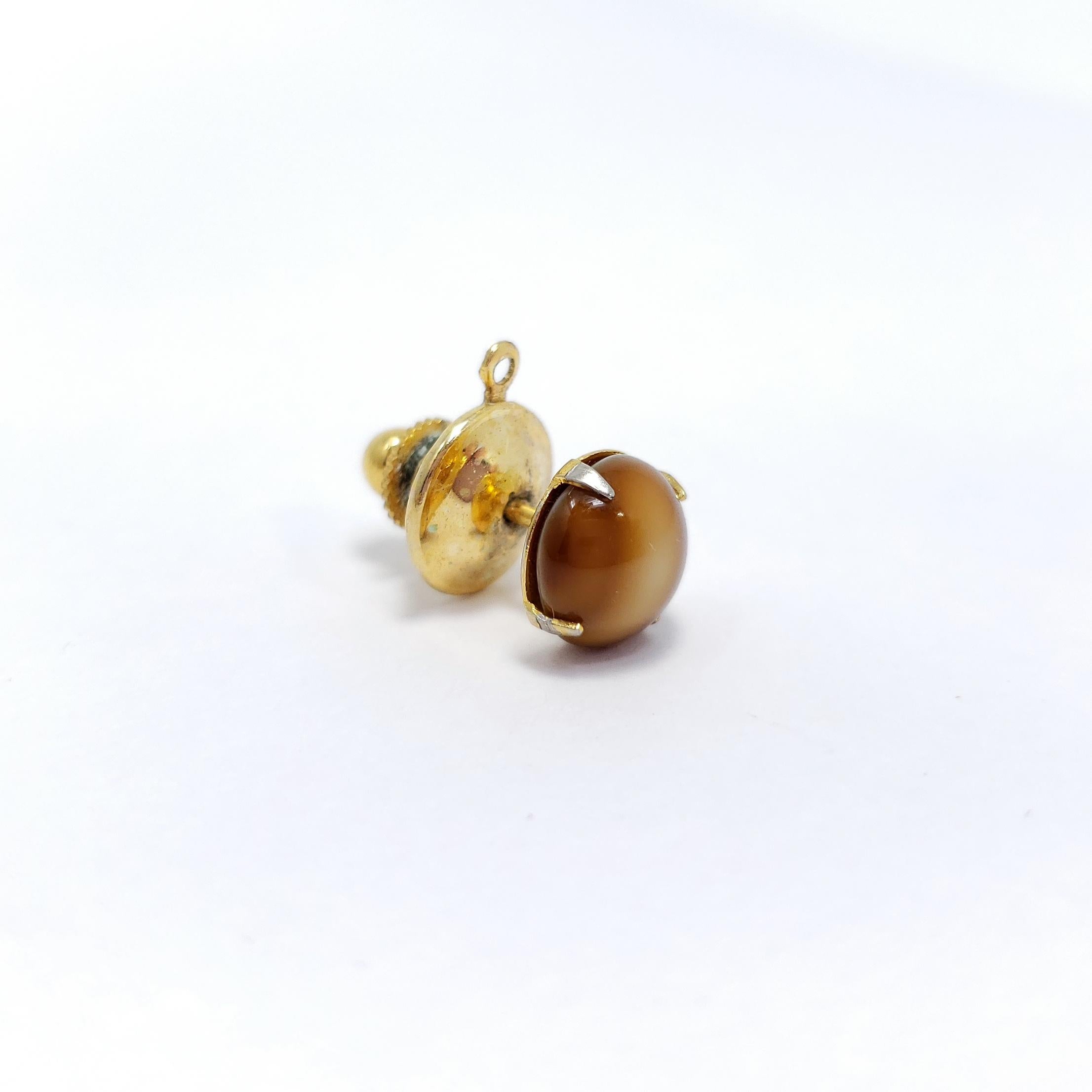 Retro Vintage Golden Cufflinks and Stud, Amber Crystals and Mesh Findings For Sale