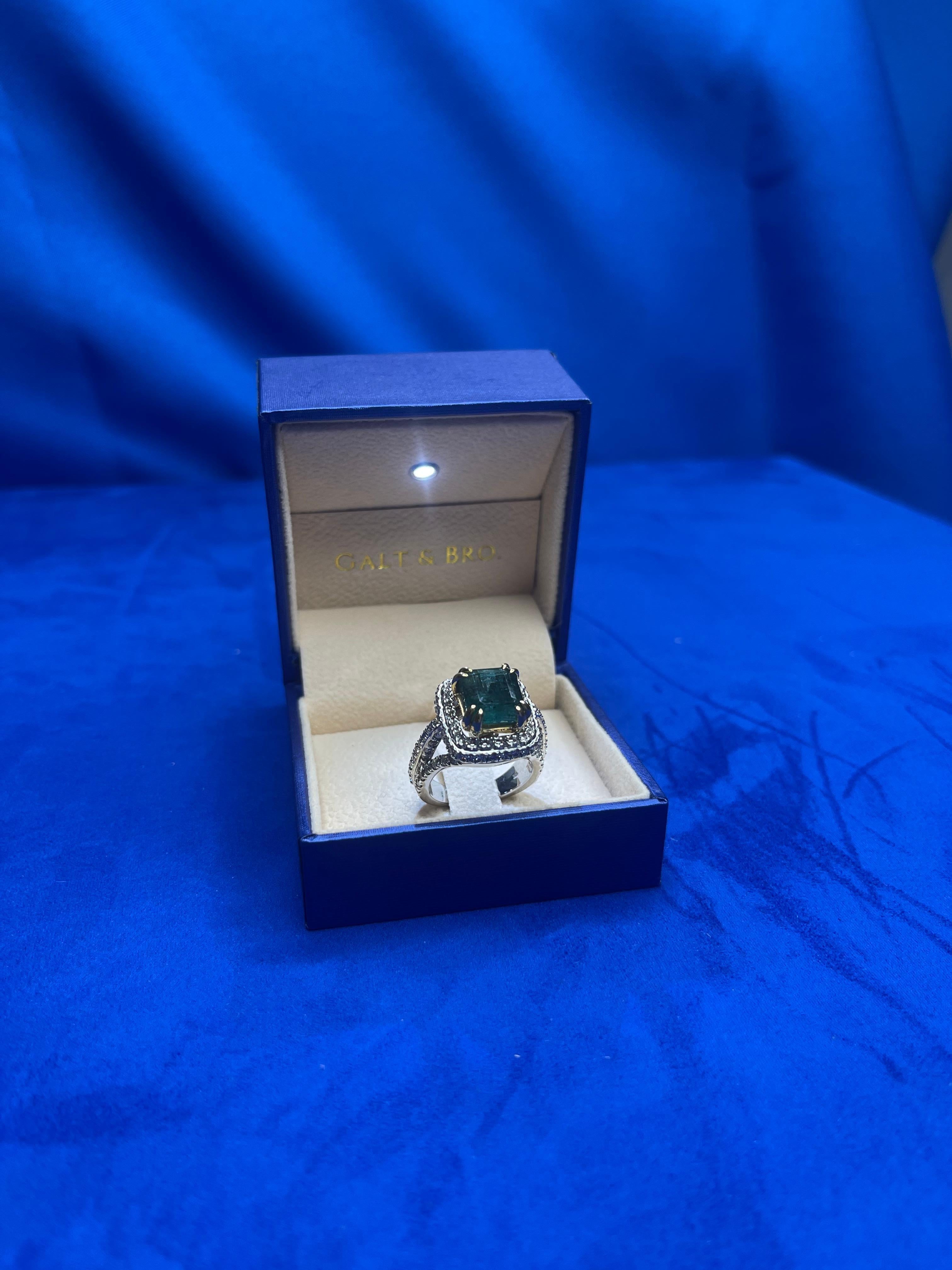Women's or Men's Emerald Diamond Halo Pave Split Shank Estate Vintage 18 K Yellow White Gold Ring