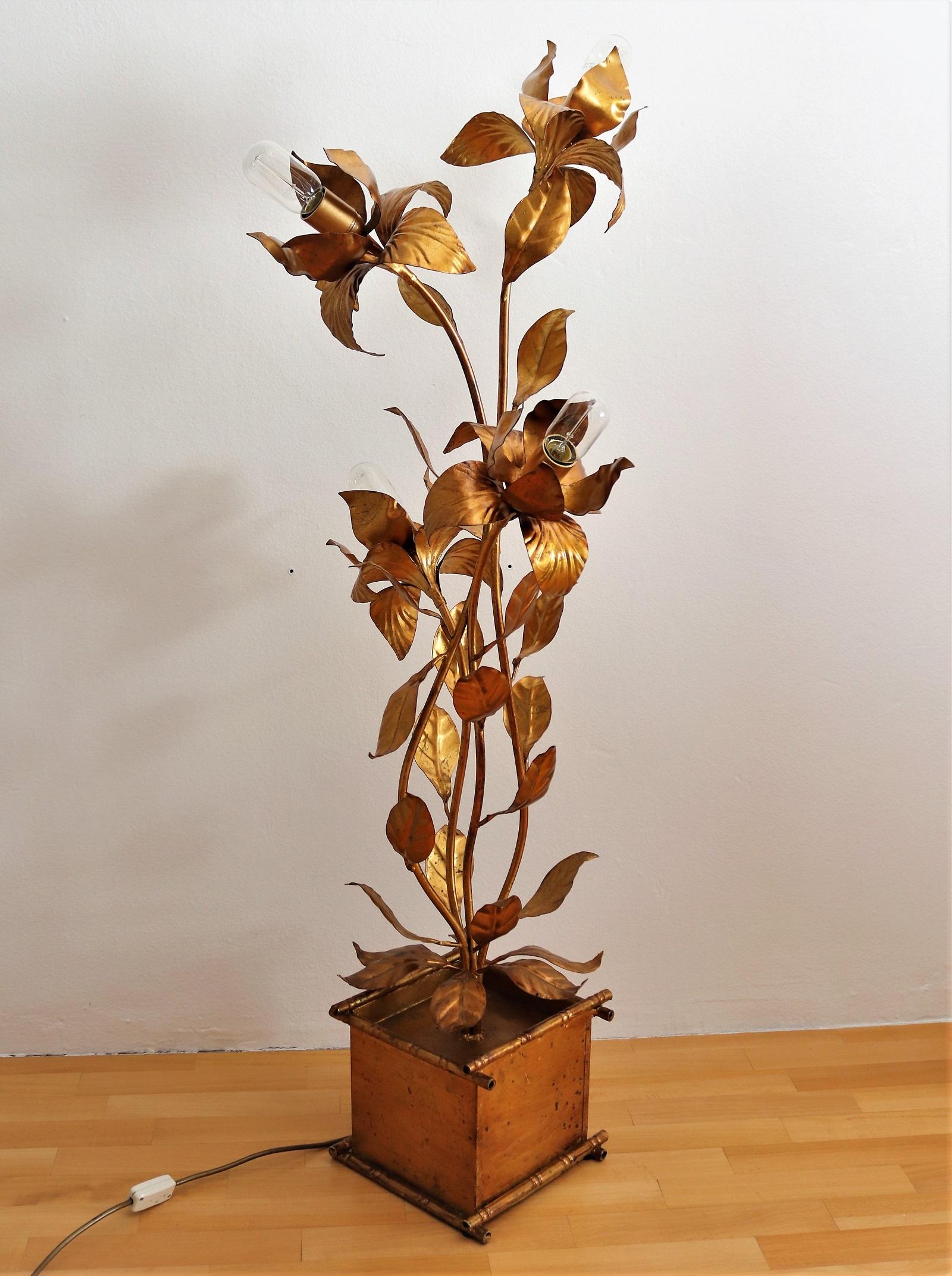 Midcentury Floor Lamp with Gilt Leaves and Flowers by Hans Kögl, 1970s 3