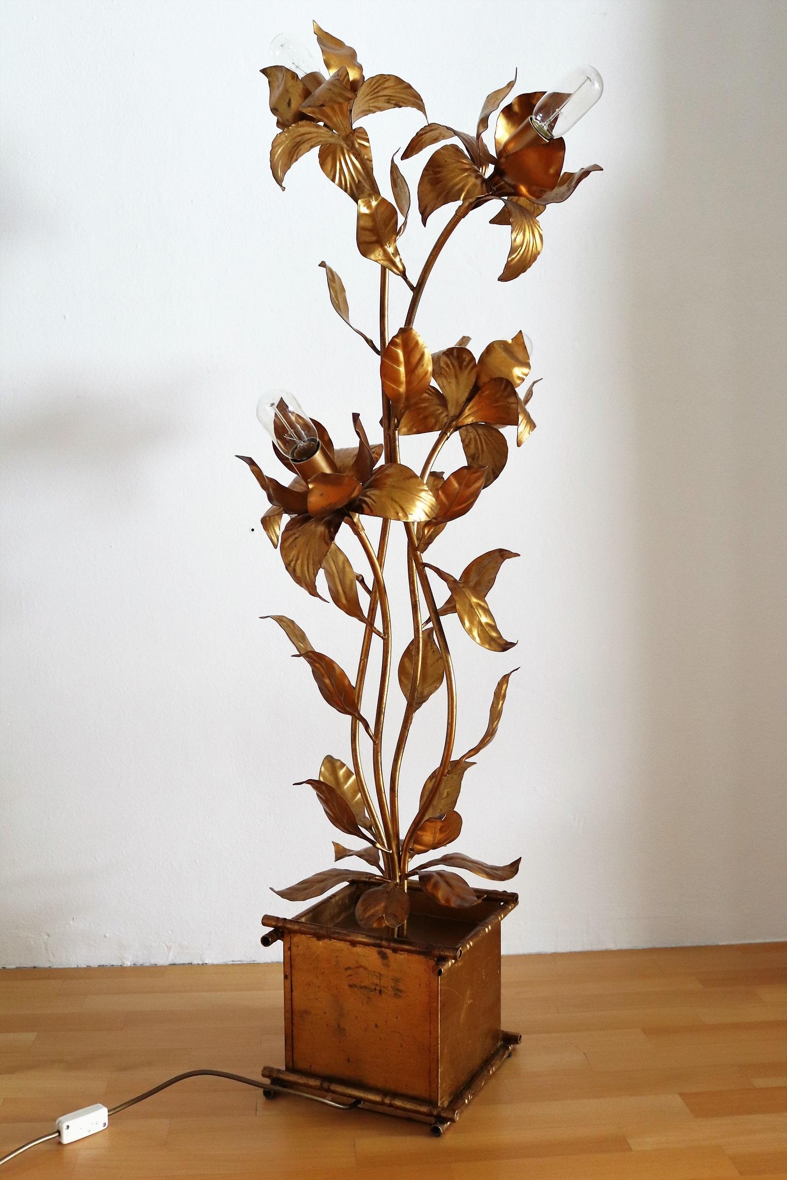 Midcentury Floor Lamp with Gilt Leaves and Flowers by Hans Kögl, 1970s 4
