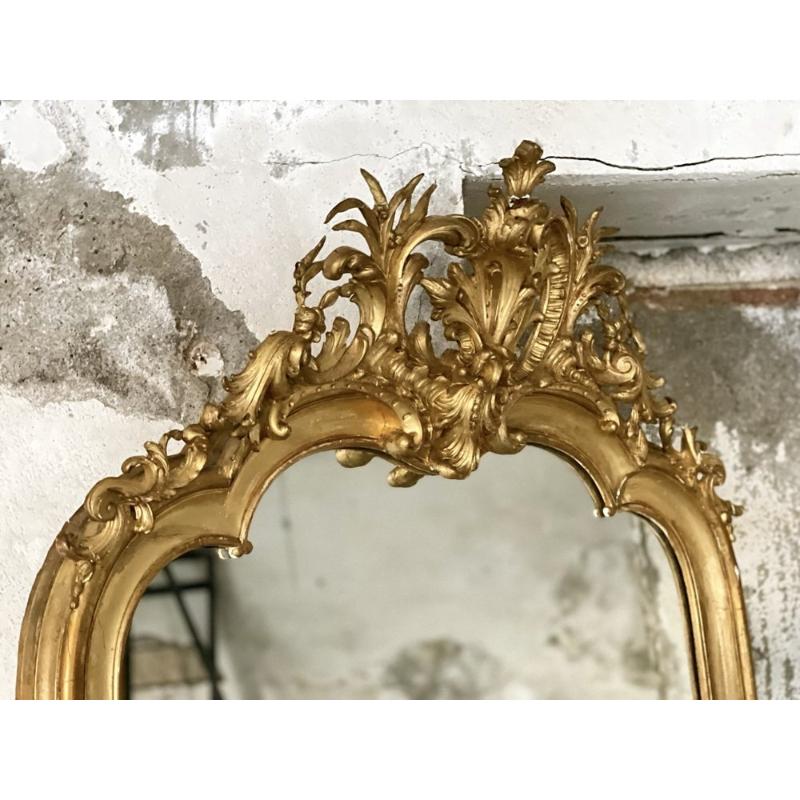 Espejo dorado vintage, década de 1890 en venta 1