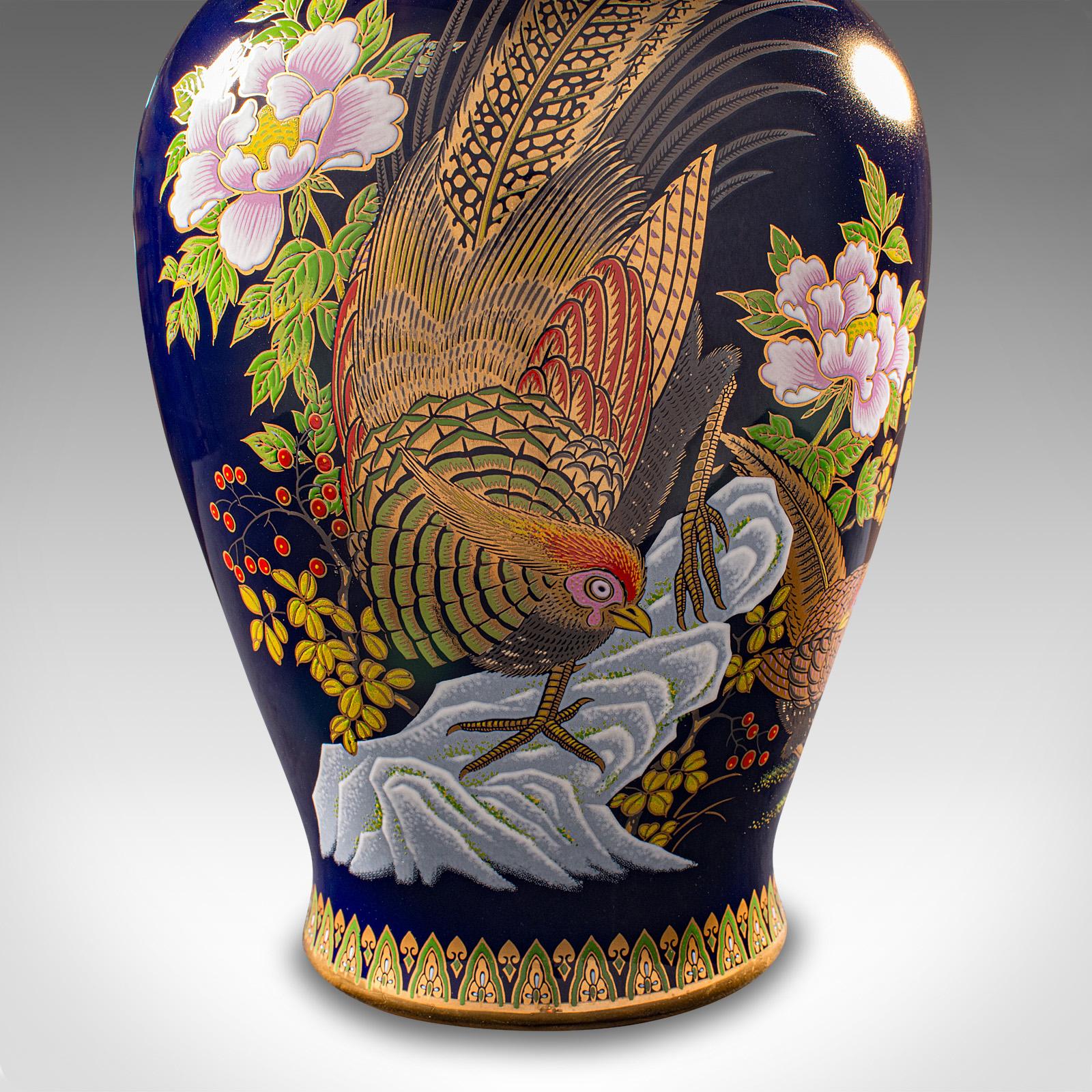 Vintage Golden Pheasant Vase, Chinese, Lacquer Ceramic Baluster Urn, Flower Pot  For Sale 3