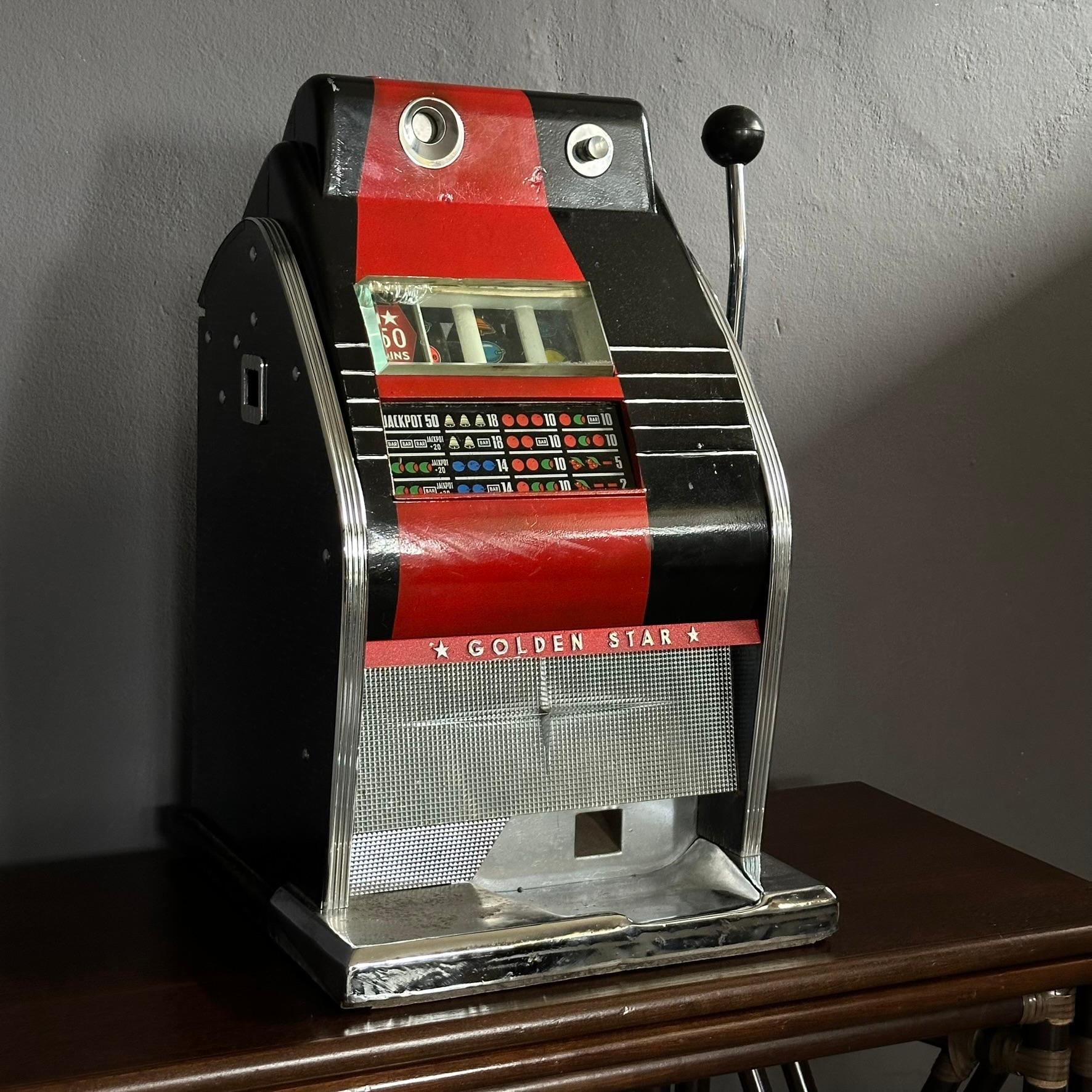 American Vintage 'Golden Star' slot machine from the seventies, working