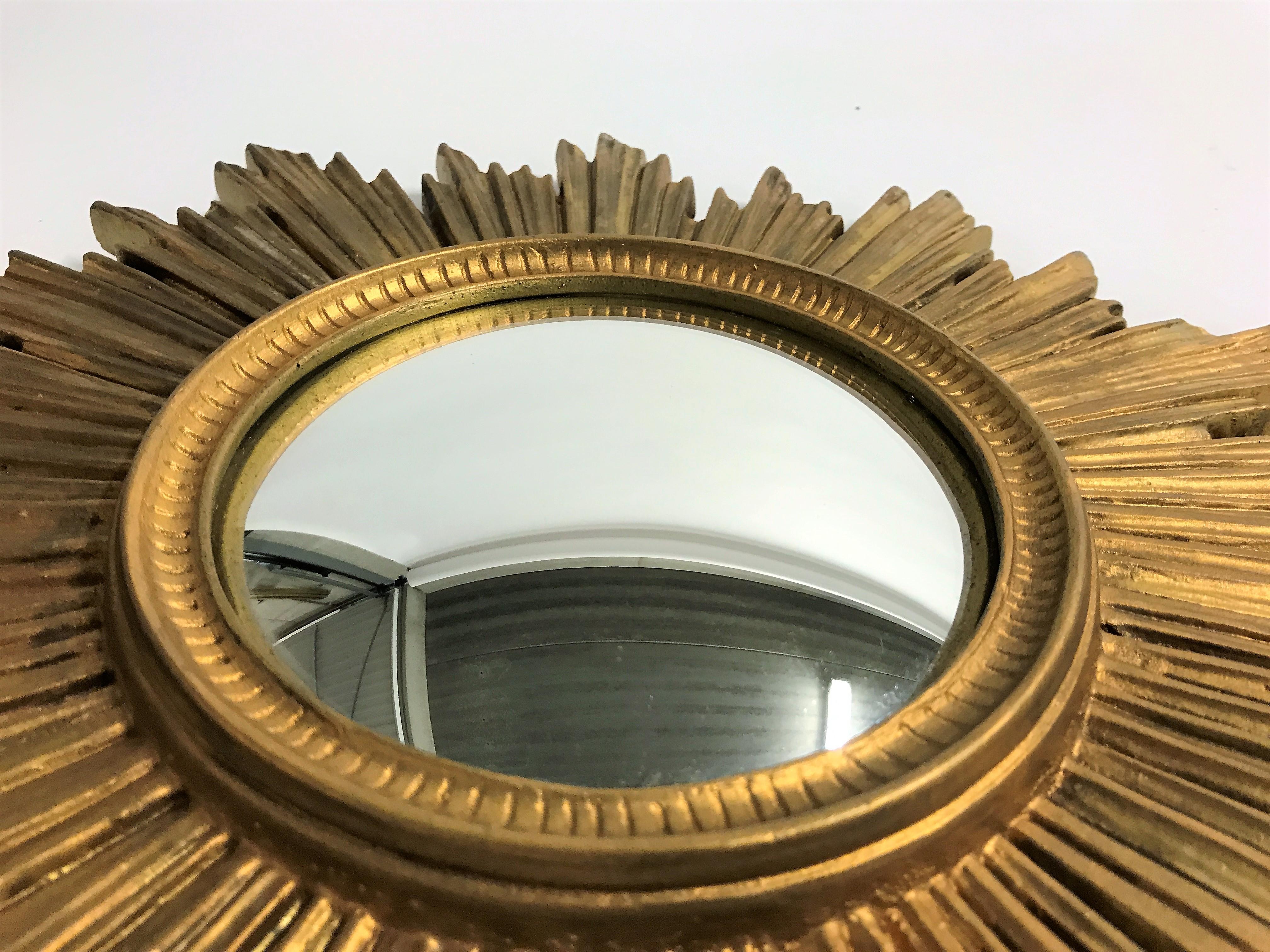 Vintage Golden Sunburst Mirror, 1960s In Excellent Condition In HEVERLEE, BE