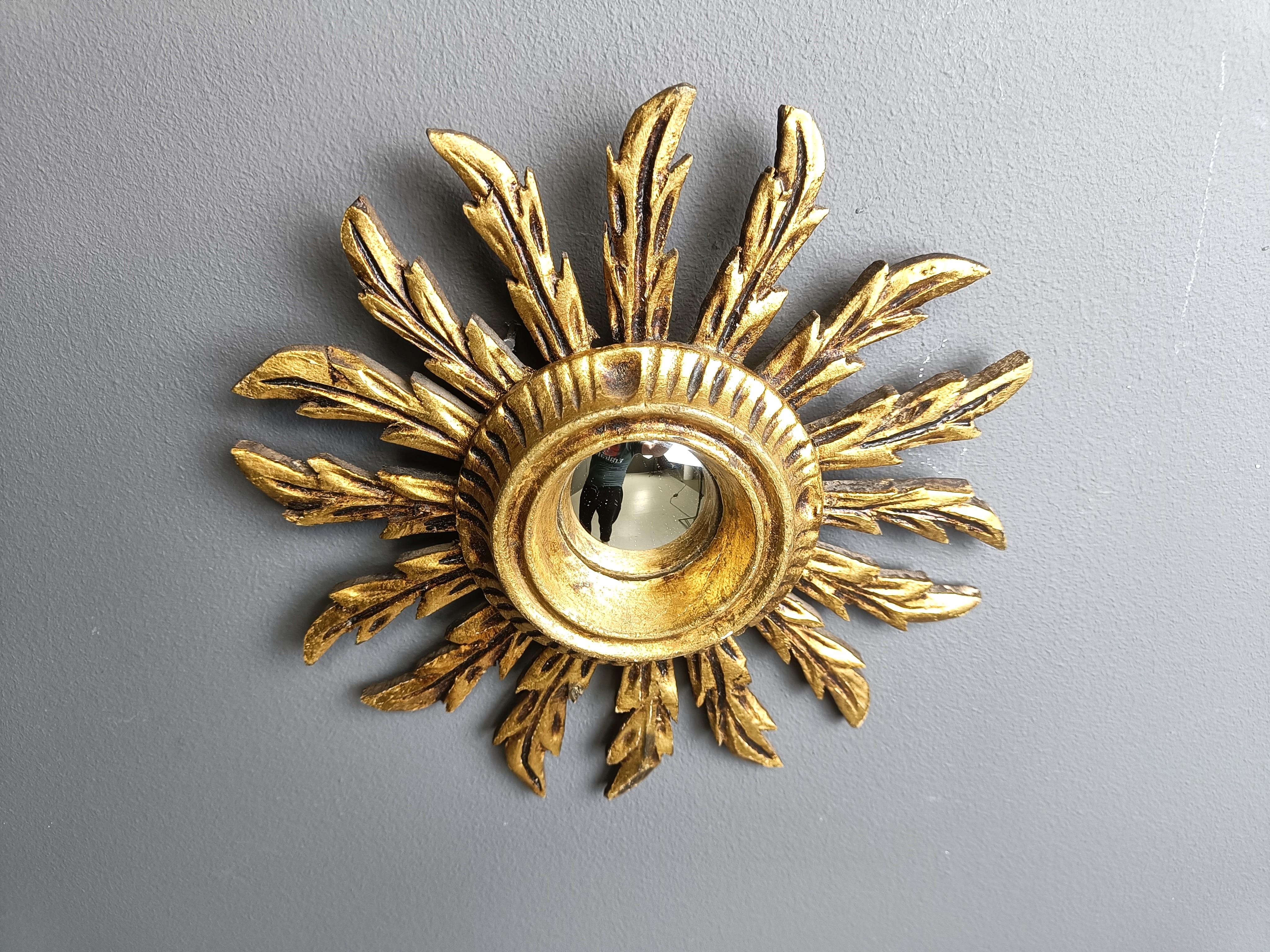 Mid-20th Century Vintage golden sunburst mirror, 1960s