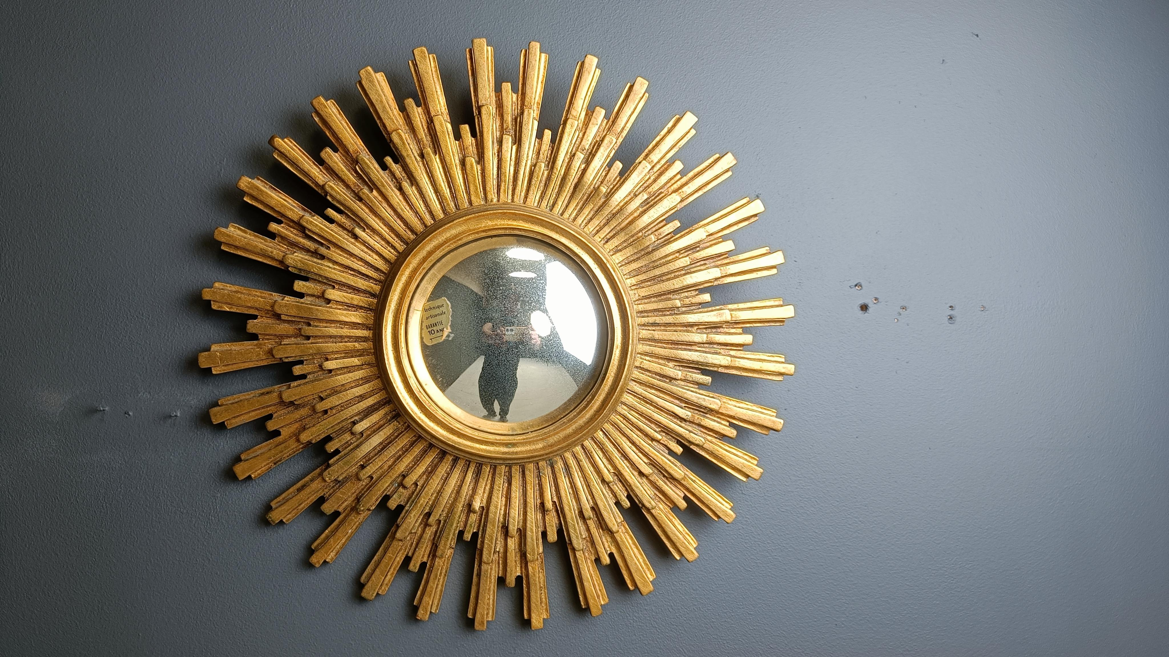 Résine Miroir vintage en forme de soleil doré, années 1960