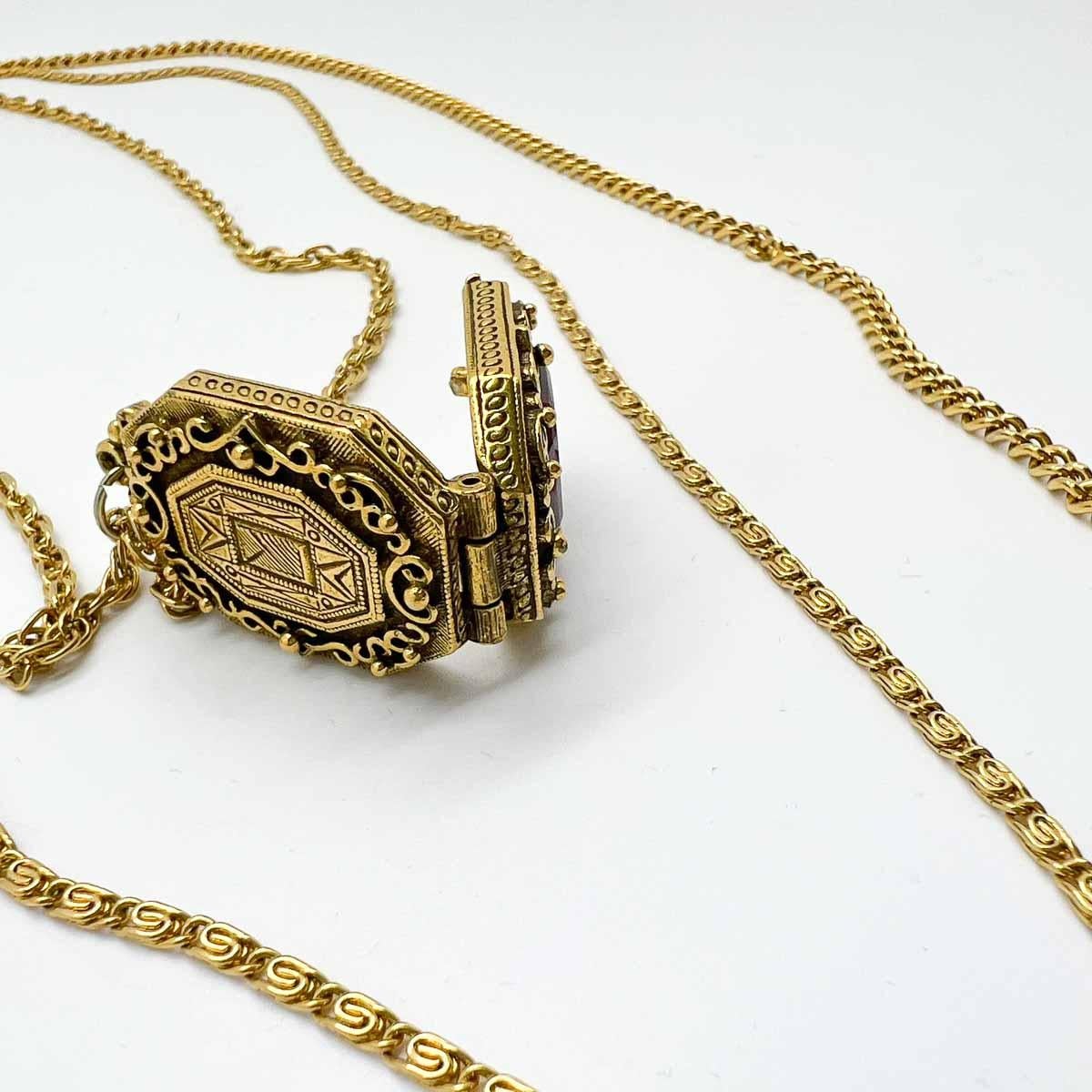 Vintage Goldette Amethyst Locket Chain Necklace 1960s For Sale 1