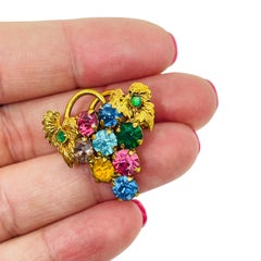 Vintage goldtone bunte Traube Glas CZECHO unterzeichnet Designer Brosche
