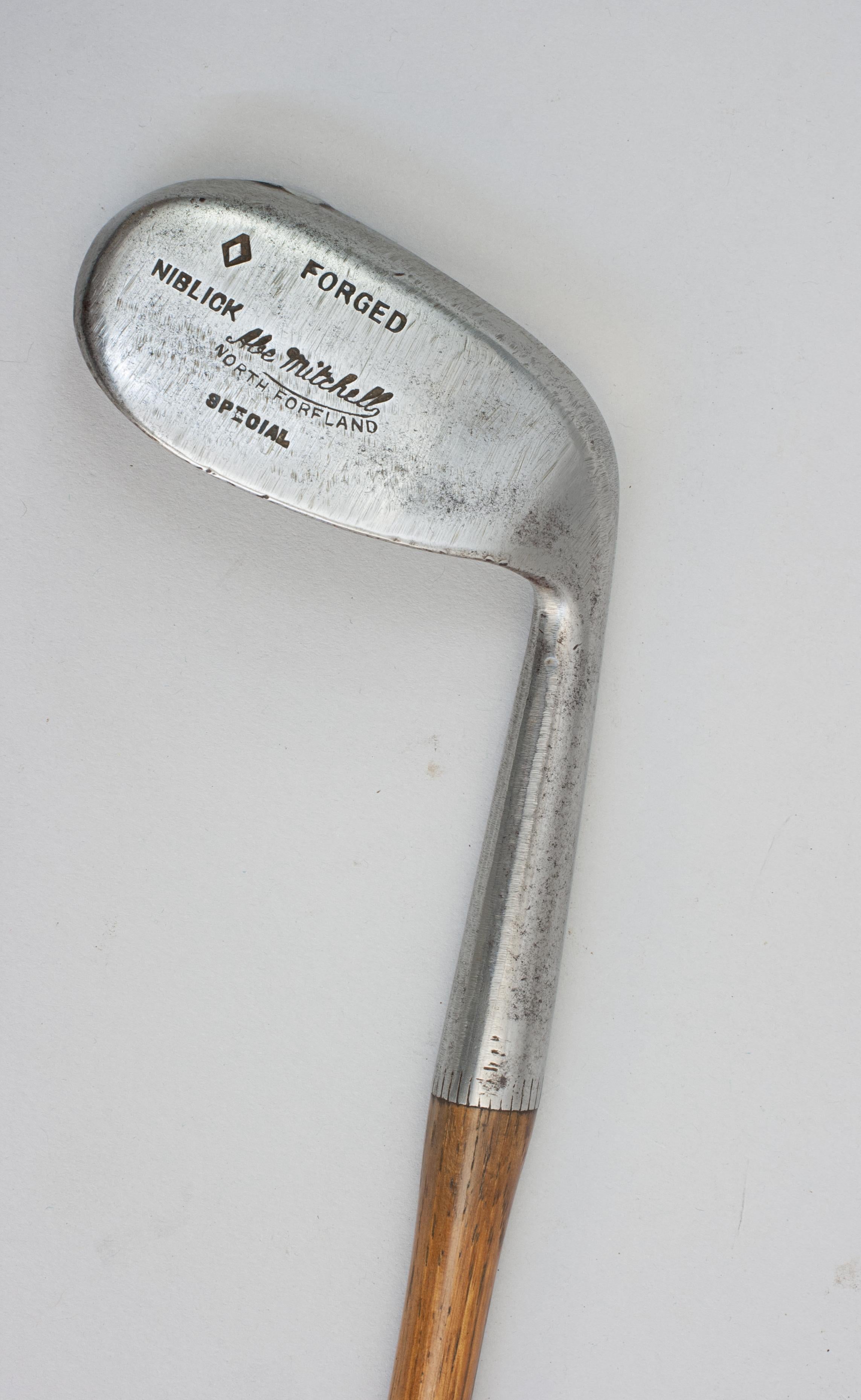 Acier Club de golf vintage Niblick par Abe Mitchell en vente