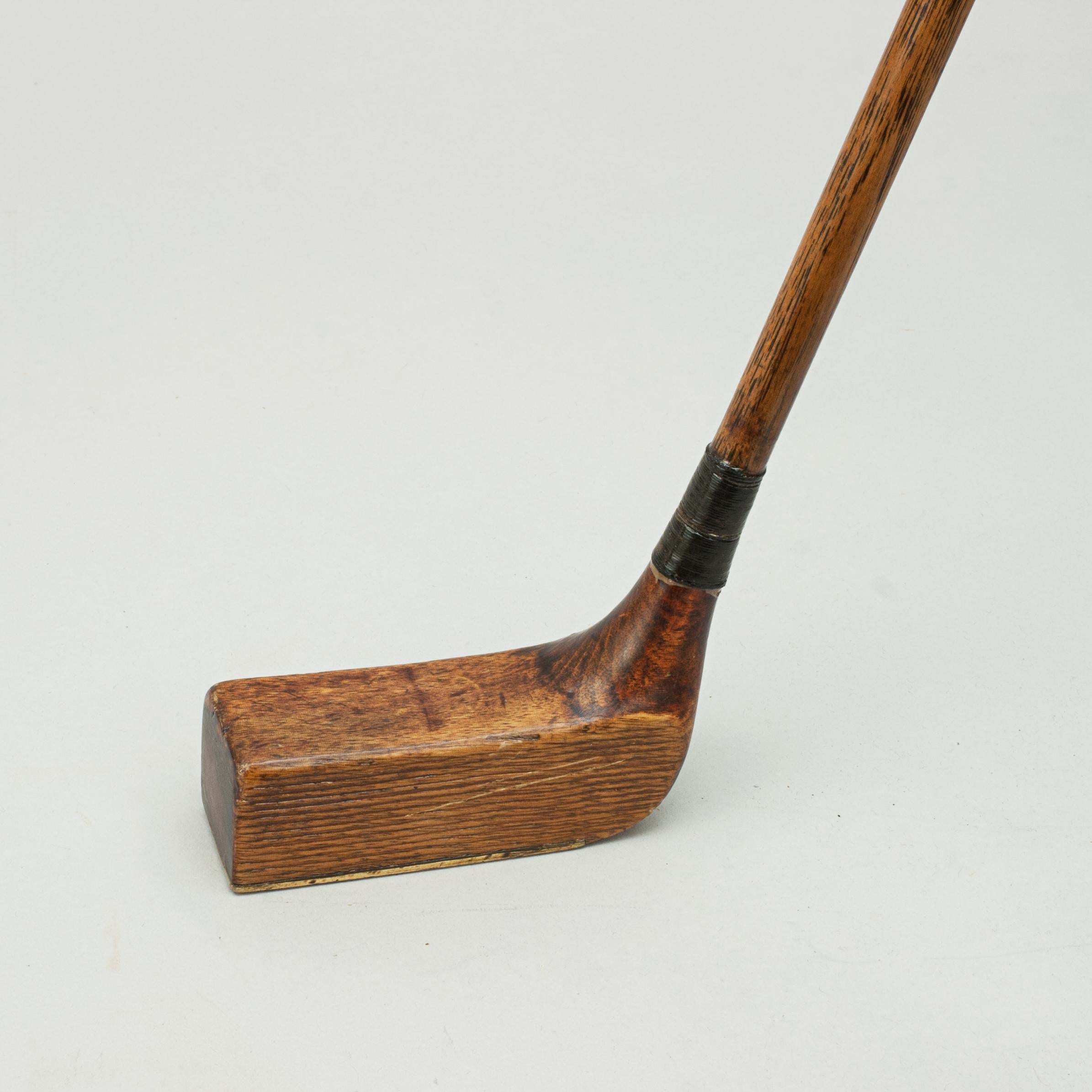 Vintage Golf Club, Unusual Shape Putter, Read Wood In Good Condition In Oxfordshire, GB