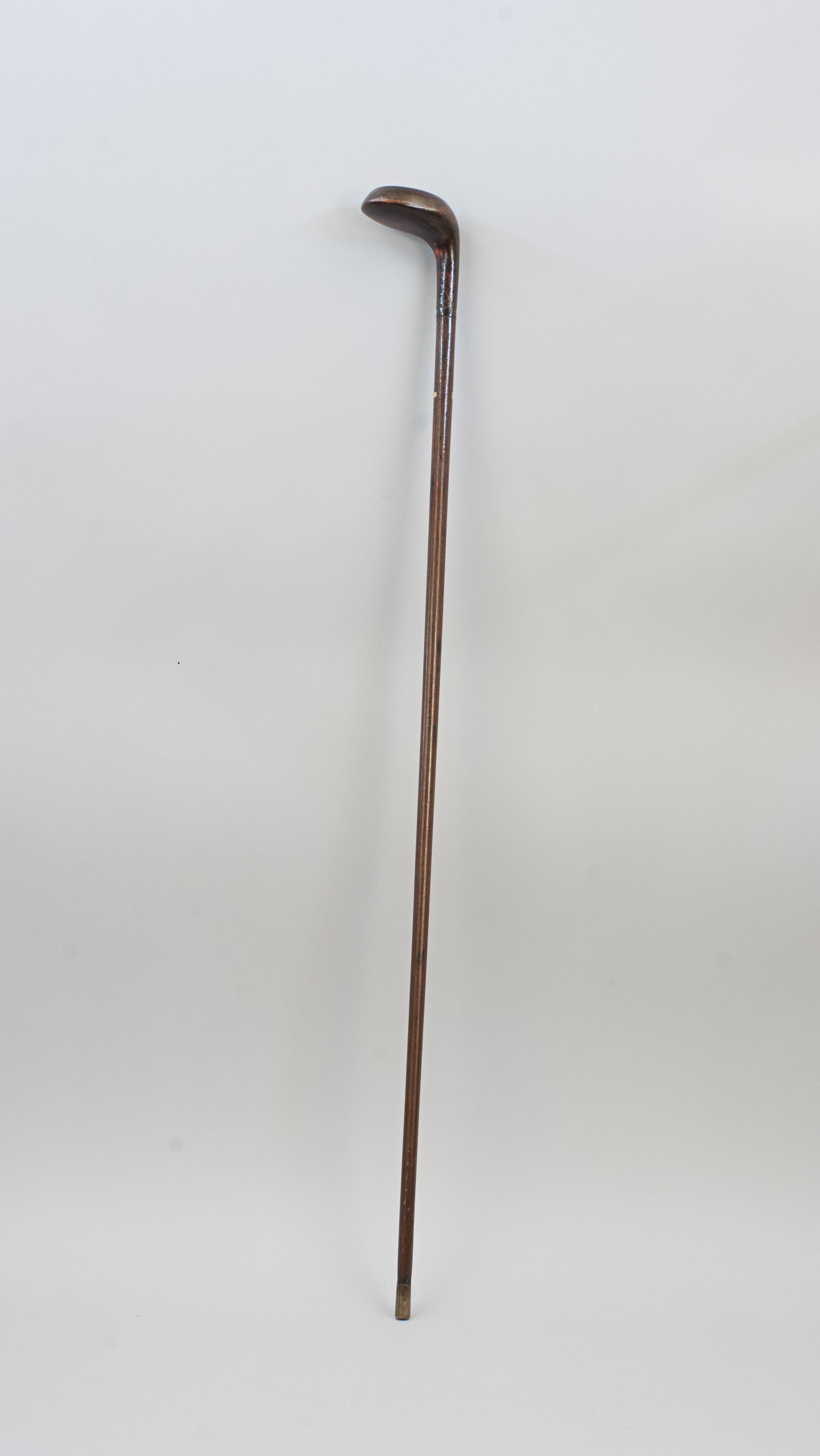 Vintage Golf Club Walking Stick, Sunday Club. In Good Condition For Sale In Oxfordshire, GB
