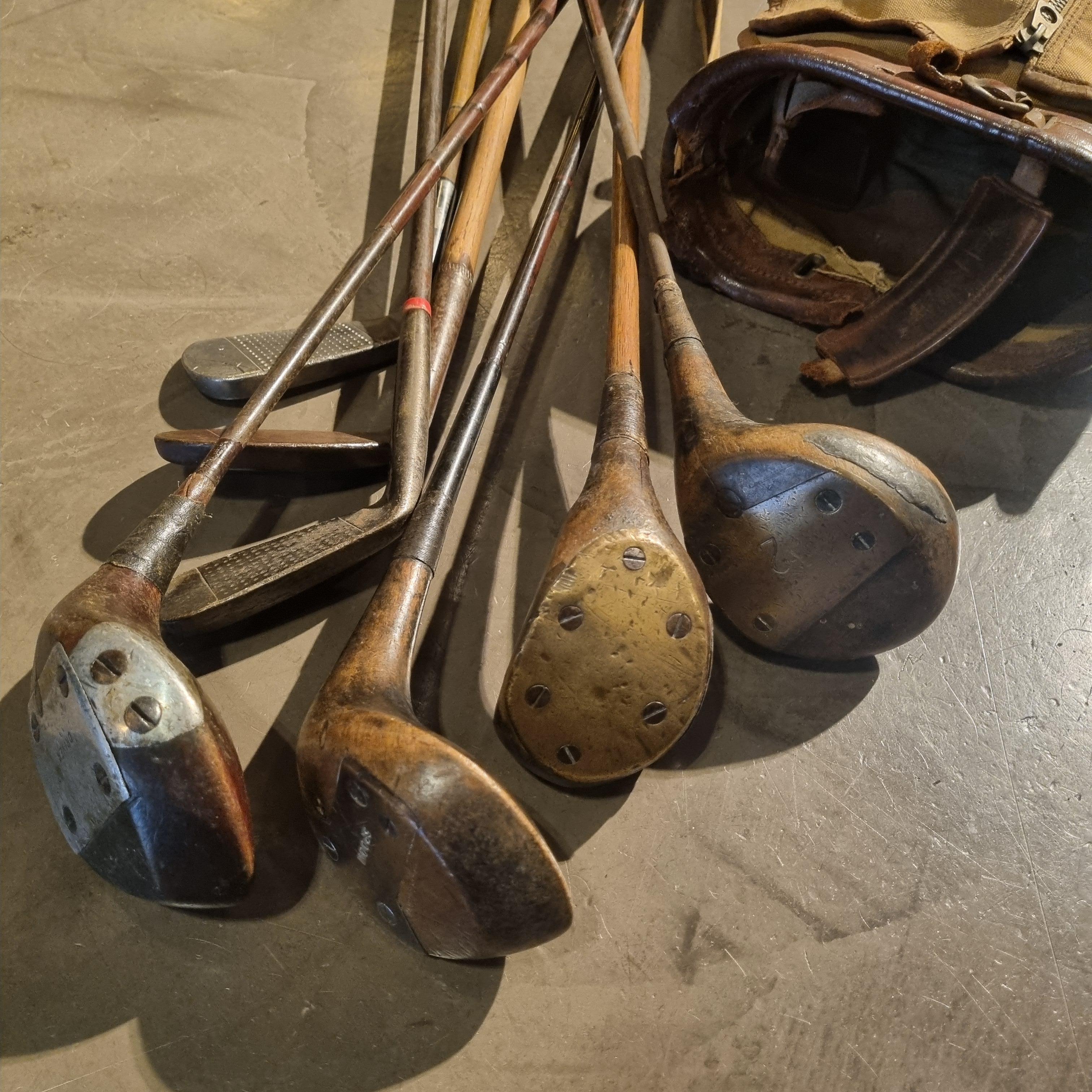 Vintage Golf Clubs with Bag For Sale 9