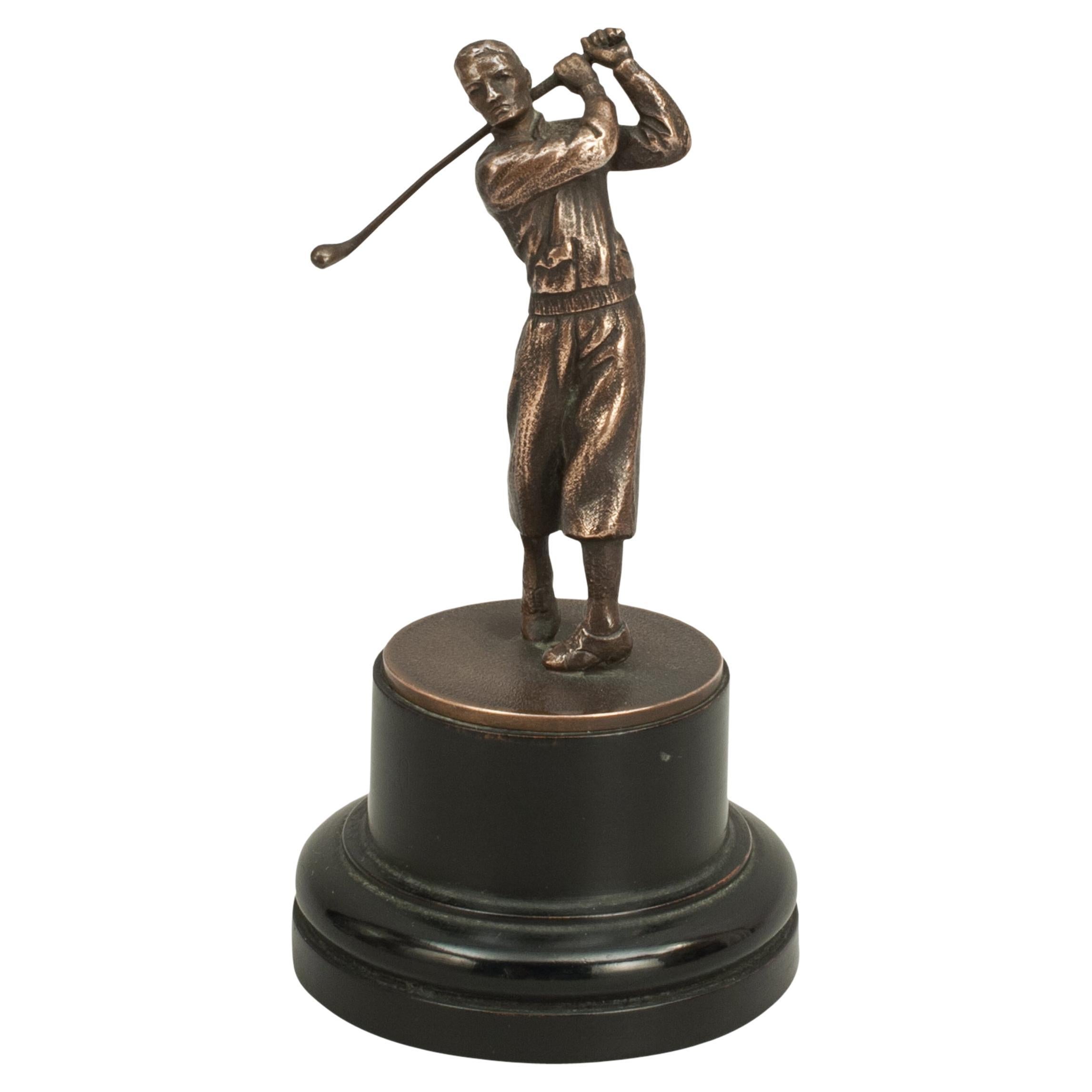 Golffigur im Vintage-Stil im Angebot