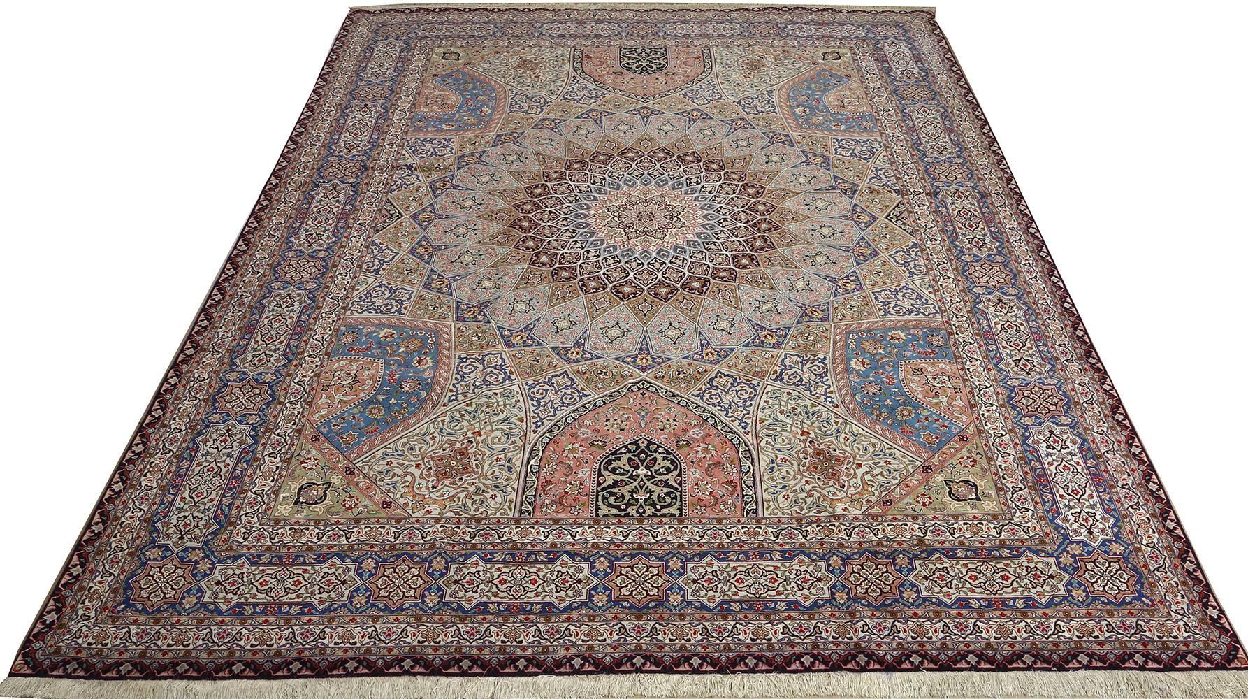 Tabriz-Perserteppich im Gonbad-Design. Größe: 9 ft 11 in x 13 ft (Handgeknüpft)