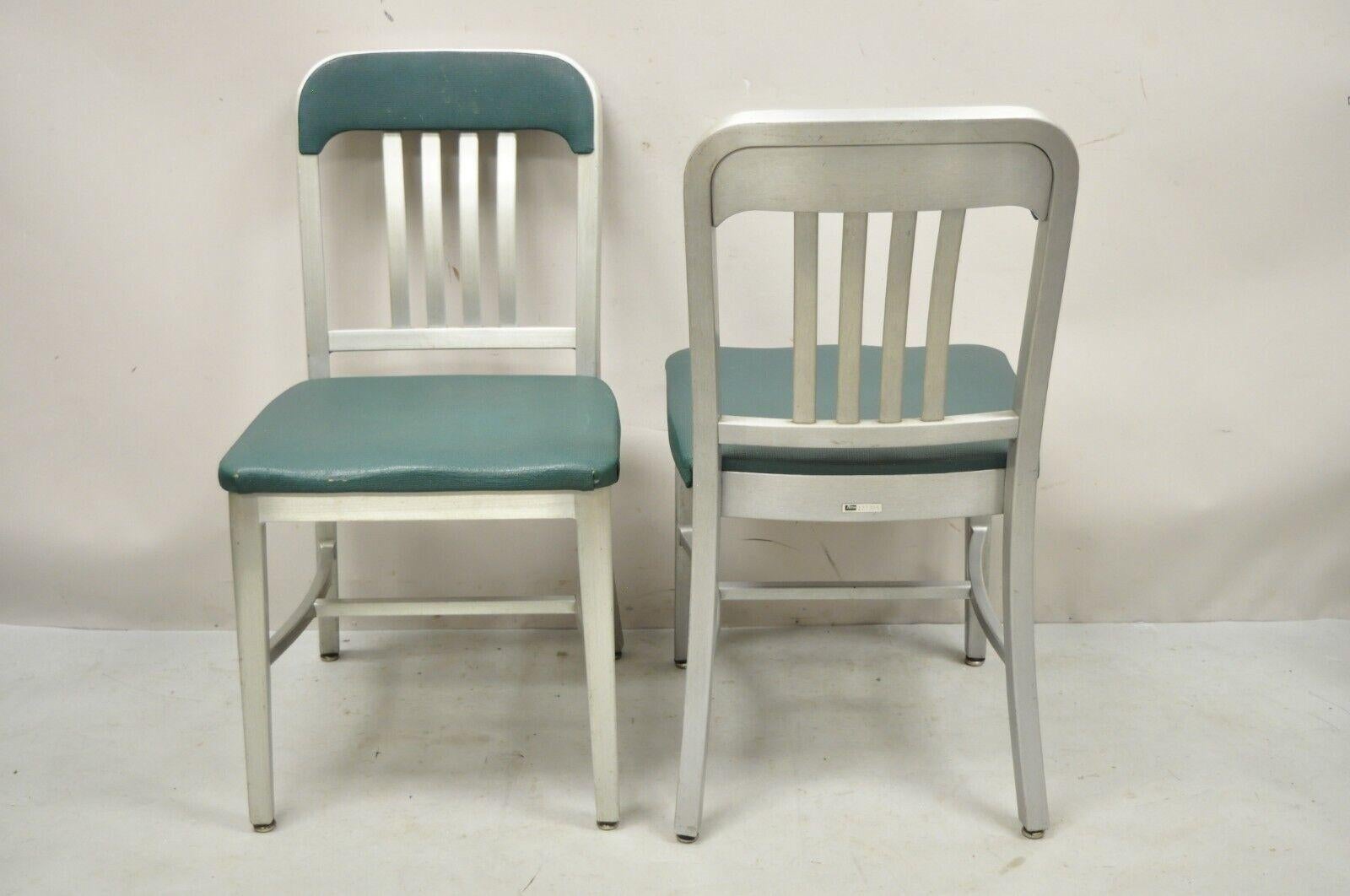 Vintage Good Form Aluminum Frame Green Vinyl Side Chairs, Set of 4 For Sale 4