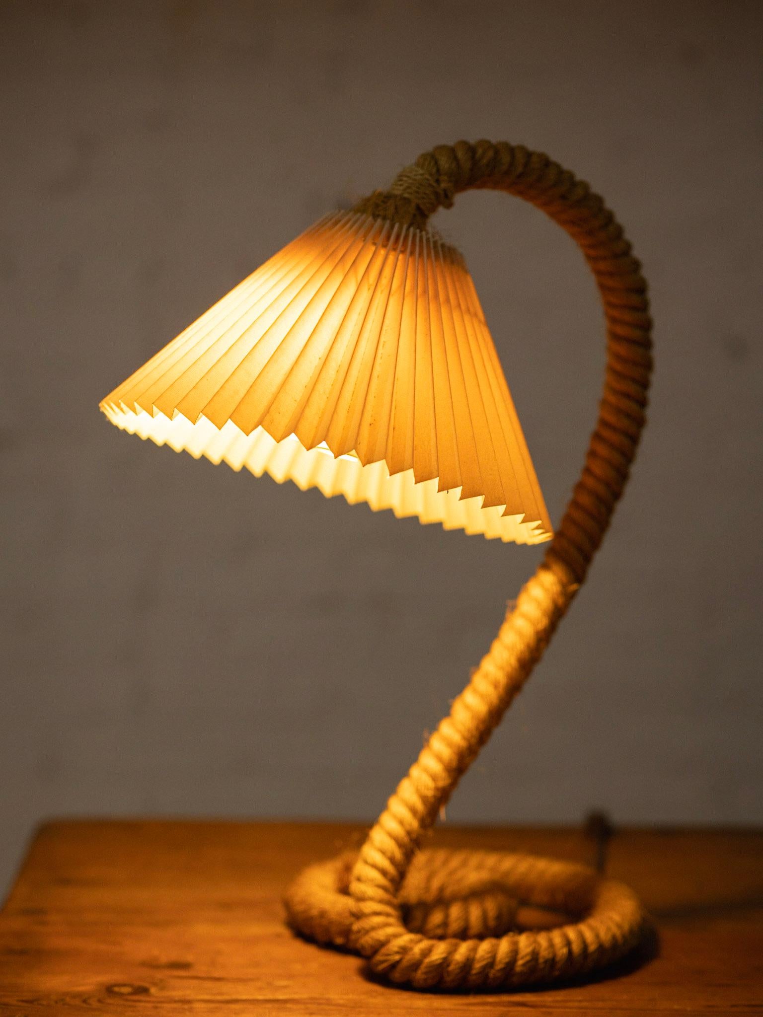 Vintage Gooseneck Rope Table Lamp 7