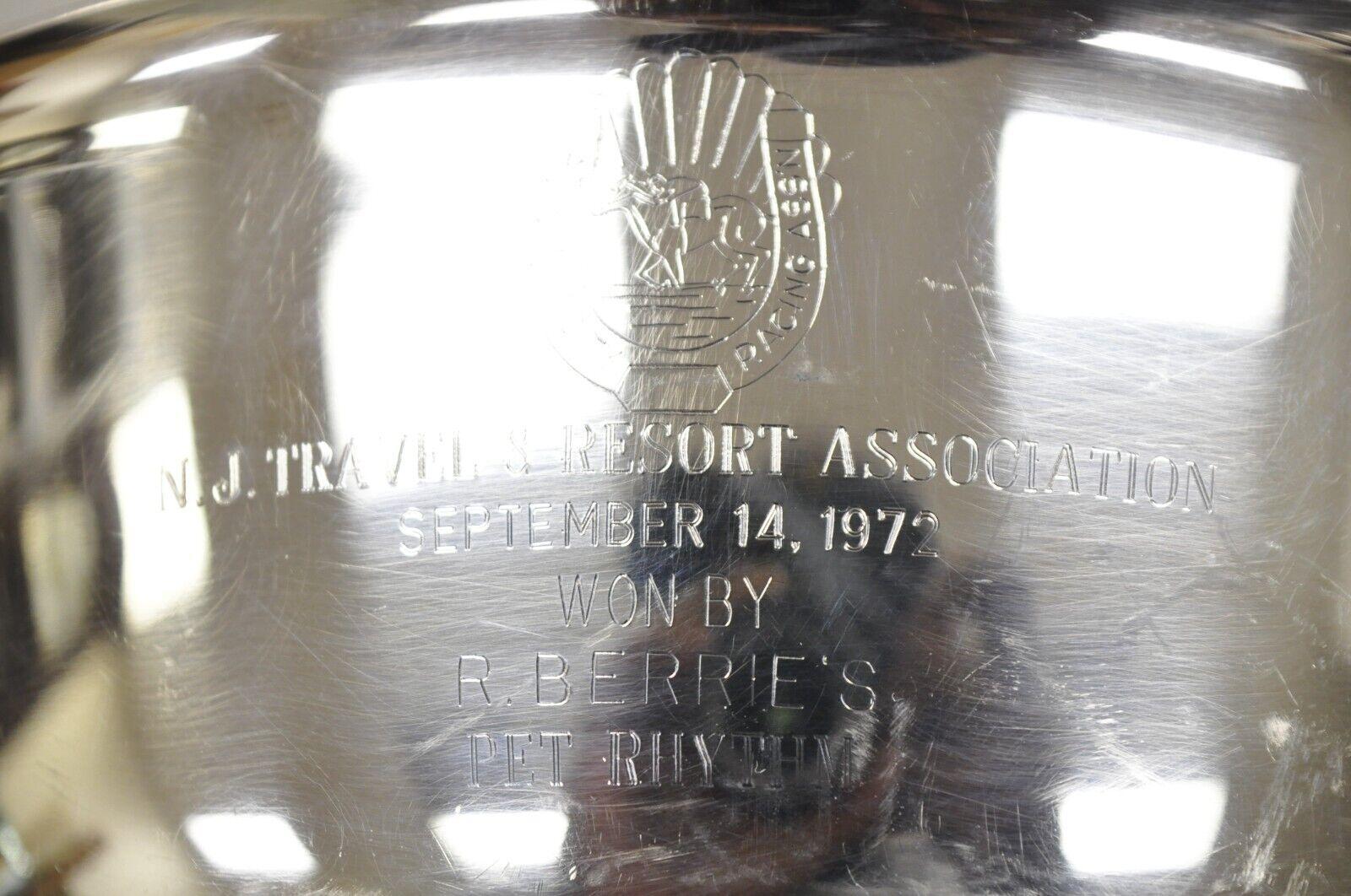 Versilberte Gorham EP YC781 Atlantic City Racing Trophy Award-Schale, Vintage im Zustand „Gut“ im Angebot in Philadelphia, PA