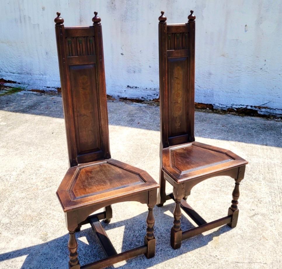 Vintage Gothic Revival Kittenger High Back Altar Chairs, a Pair In Good Condition In west palm beach, FL
