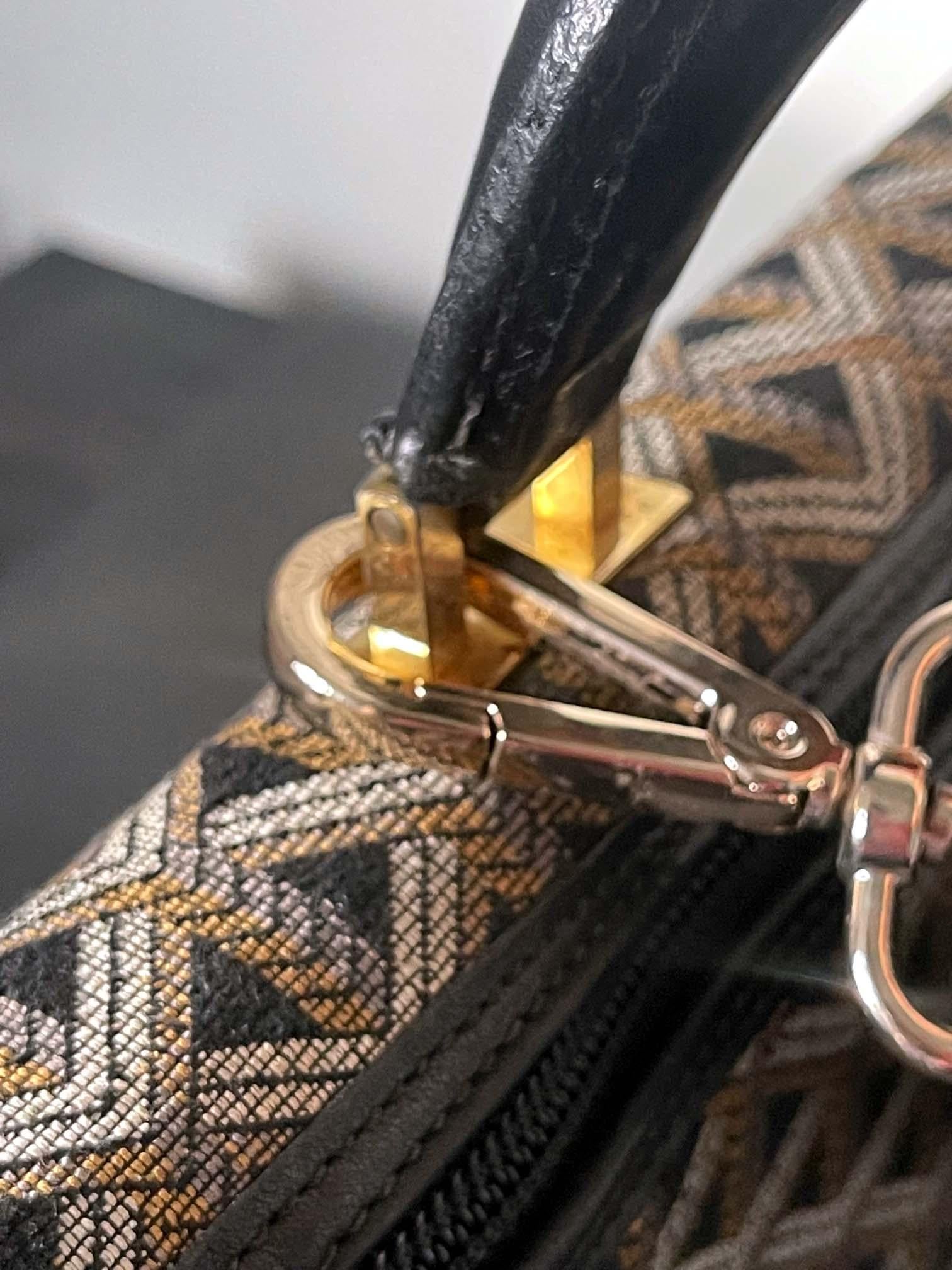 Vintage Goyard Crossbody Steamer Bag For Sale 9