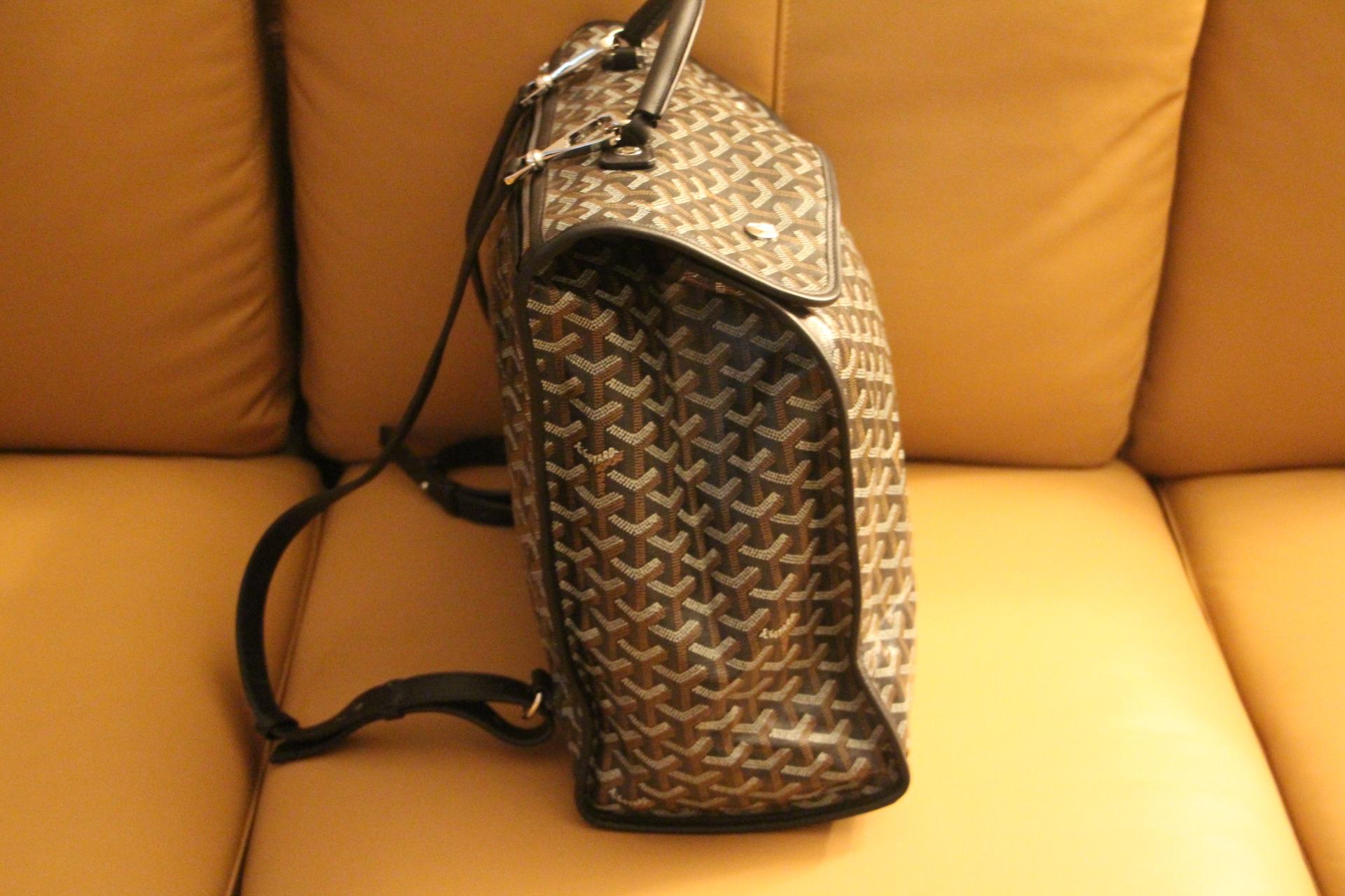 Brown Vintage Goyard Foldable Steamer Bag in Chevron Canvas, Goyard Backpack Bag