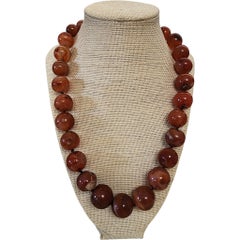 Collier vintage en perles de cornaline de tailles variées, fermoir en argent massif, style Art déco, 13-22 mm