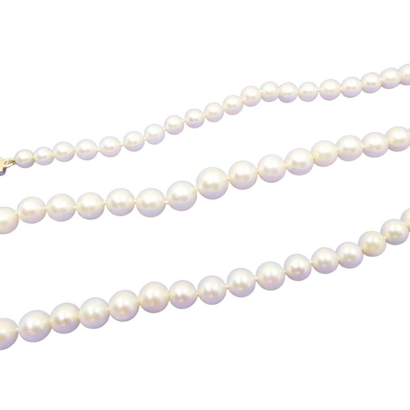 Vintage Graduated Pearl Necklace 18k Gold Clasp For Sale 1